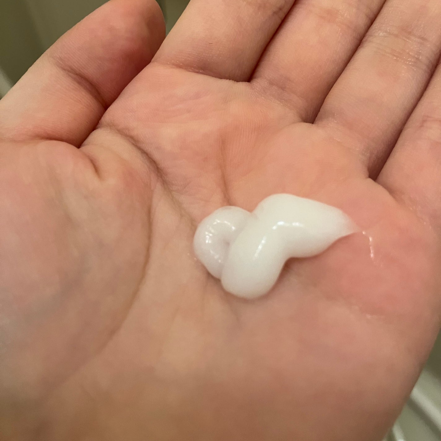 エッセンシャルプレミアム バリアシャンプー・コンディショナー スパークルモイスト/エッセンシャル/市販シャンプーを使ったクチコミ(4枚目)