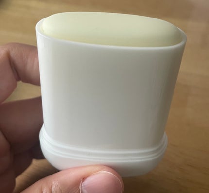 エアリーライト 透明UVスティック/COSRX/日焼け止めスティックを使ったクチコミ(2枚目)