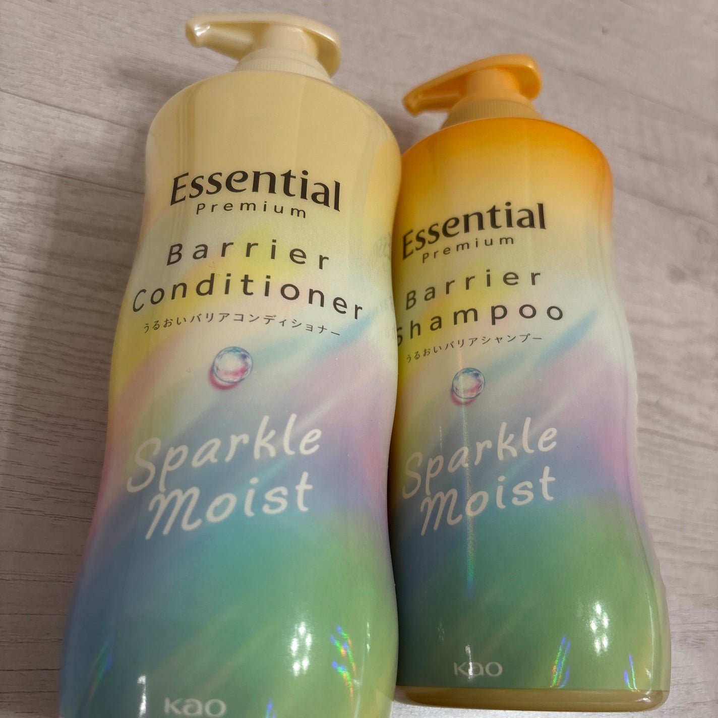 エッセンシャルプレミアム バリアシャンプー・コンディショナー スパークルモイスト/エッセンシャル/市販シャンプーを使ったクチコミ(1枚目)