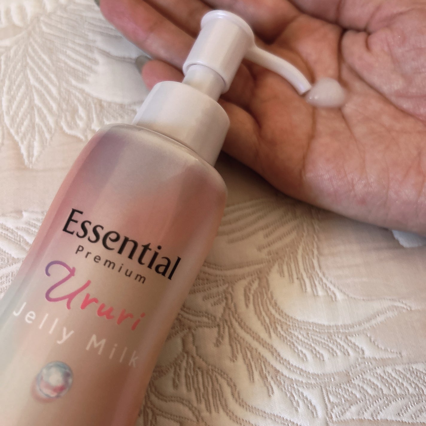 エッセンシャル プレミアム うるりジェリーミルク/エッセンシャル/ヘアミルクを使ったクチコミ(2枚目)