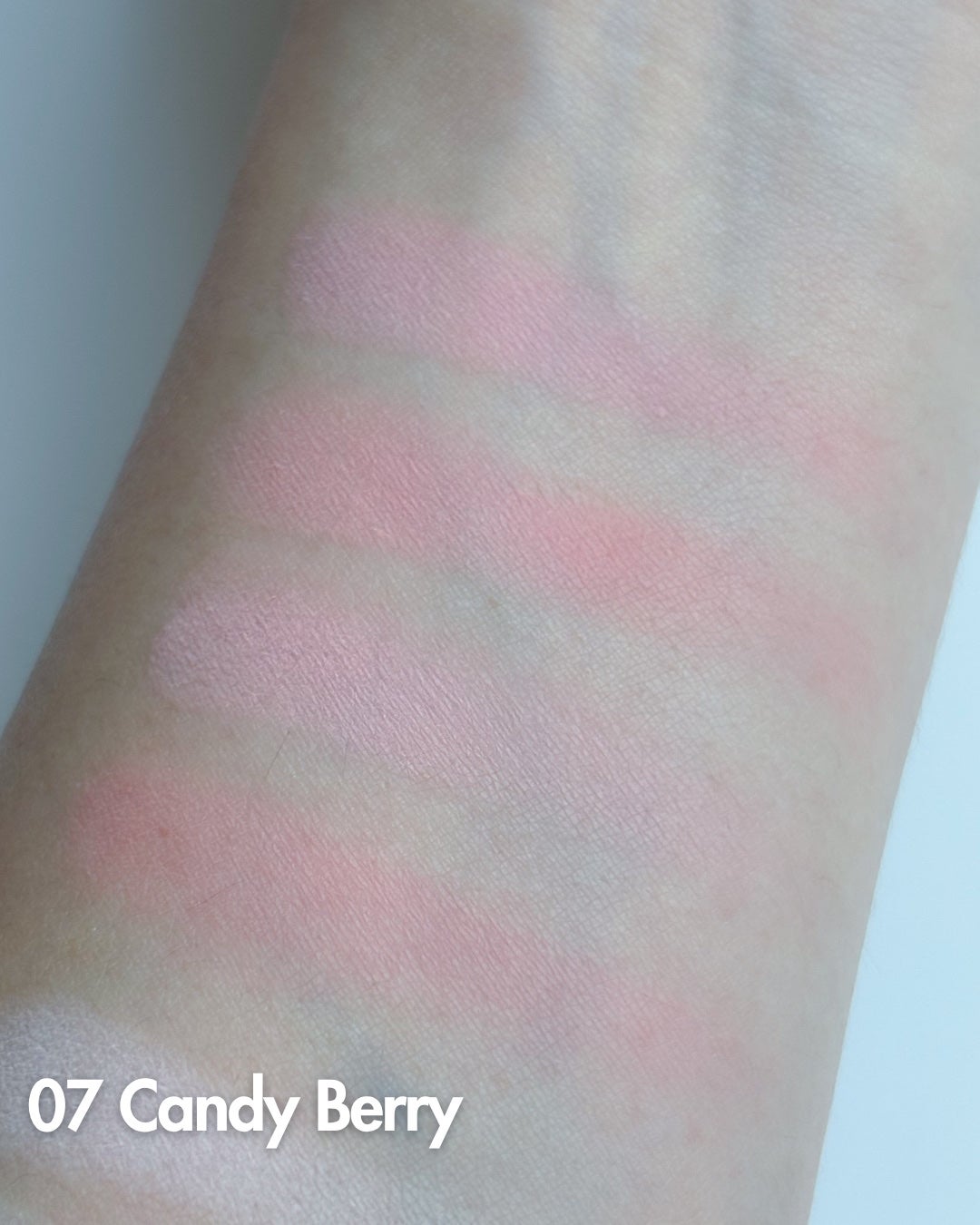 ブレンディングムードチーク/dasique/パウダーチークを使ったクチコミ(3枚目)