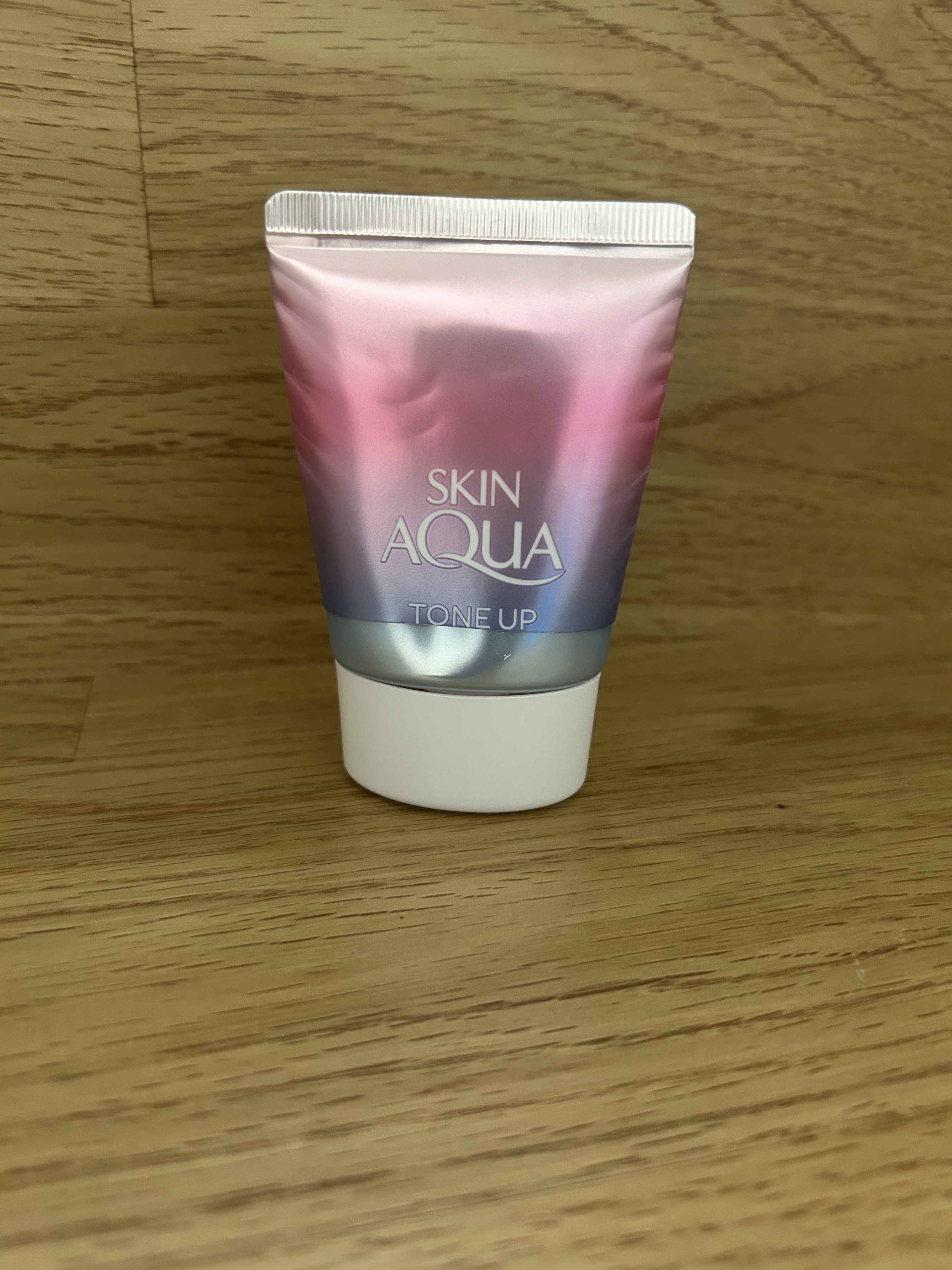 スキンアクア トーンアップUVエッセンス/スキンアクア/日焼け止めクリームを使ったクチコミ（1枚目）