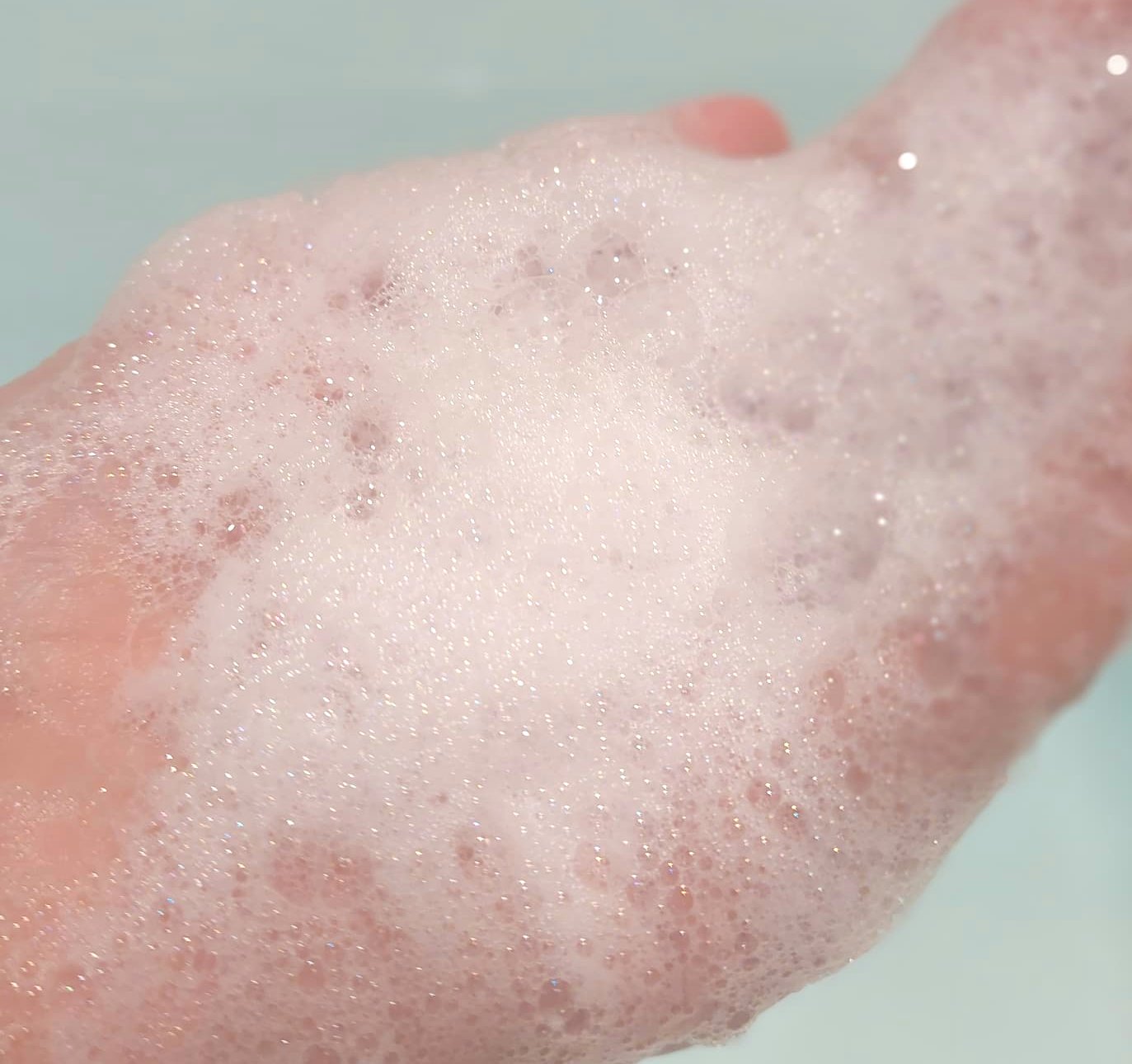 ヨル　モクテル　カームナイトケアボディソープ/YOLU/ボディソープを使ったクチコミ（3枚目）