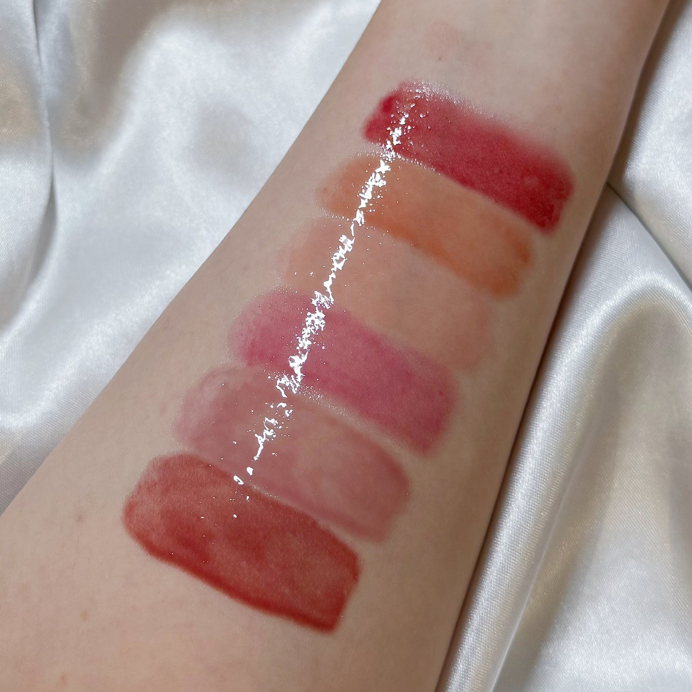 アンシーンバルーンティント/Oddtype/リップティントを使ったクチコミ(4枚目)