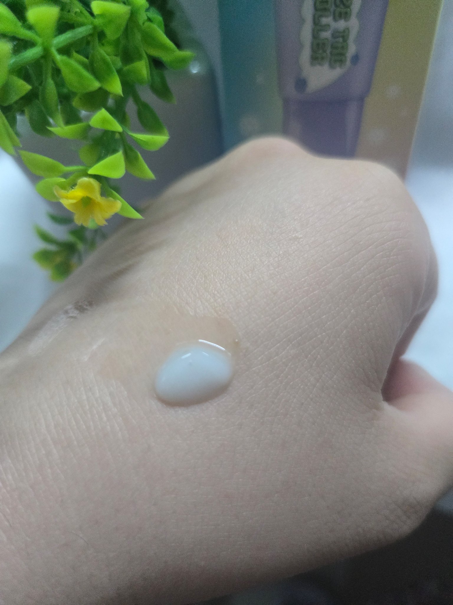 フリーズタグアイスローラー/CHASIN'RABBITS/美容液を使ったクチコミ（2枚目）