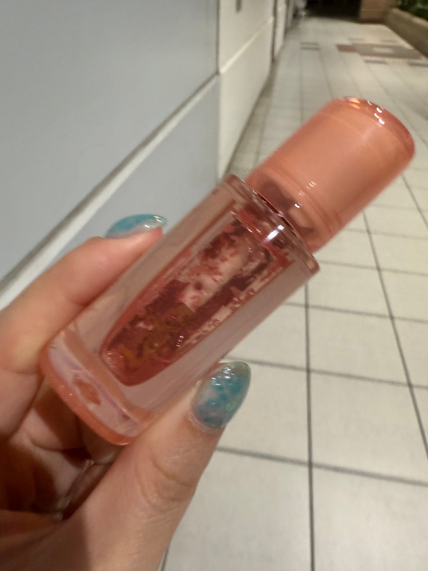 ジェリーイングヌードグロス/Laka/リップグロスを使ったクチコミ(1枚目)