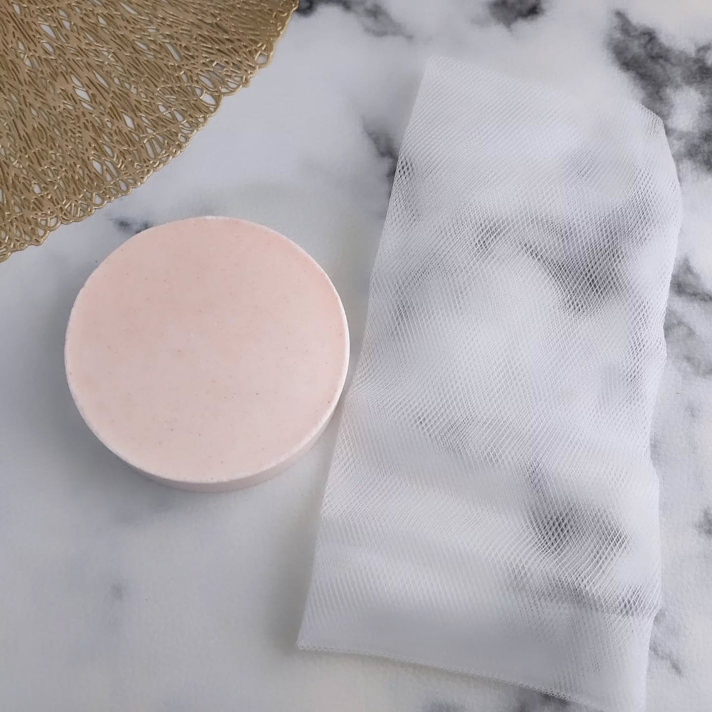 お塩のめぐみS アスタヒアル/ロイス・ライン/洗顔石鹸を使ったクチコミ(3枚目)