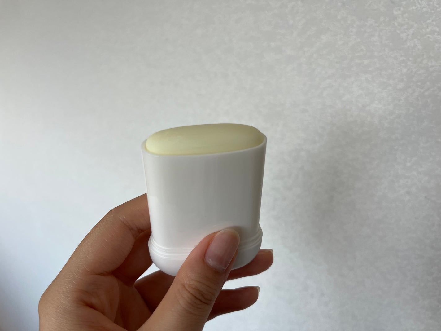 エアリーライト 透明UVスティック/COSRX/日焼け止めスティックを使ったクチコミ(4枚目)