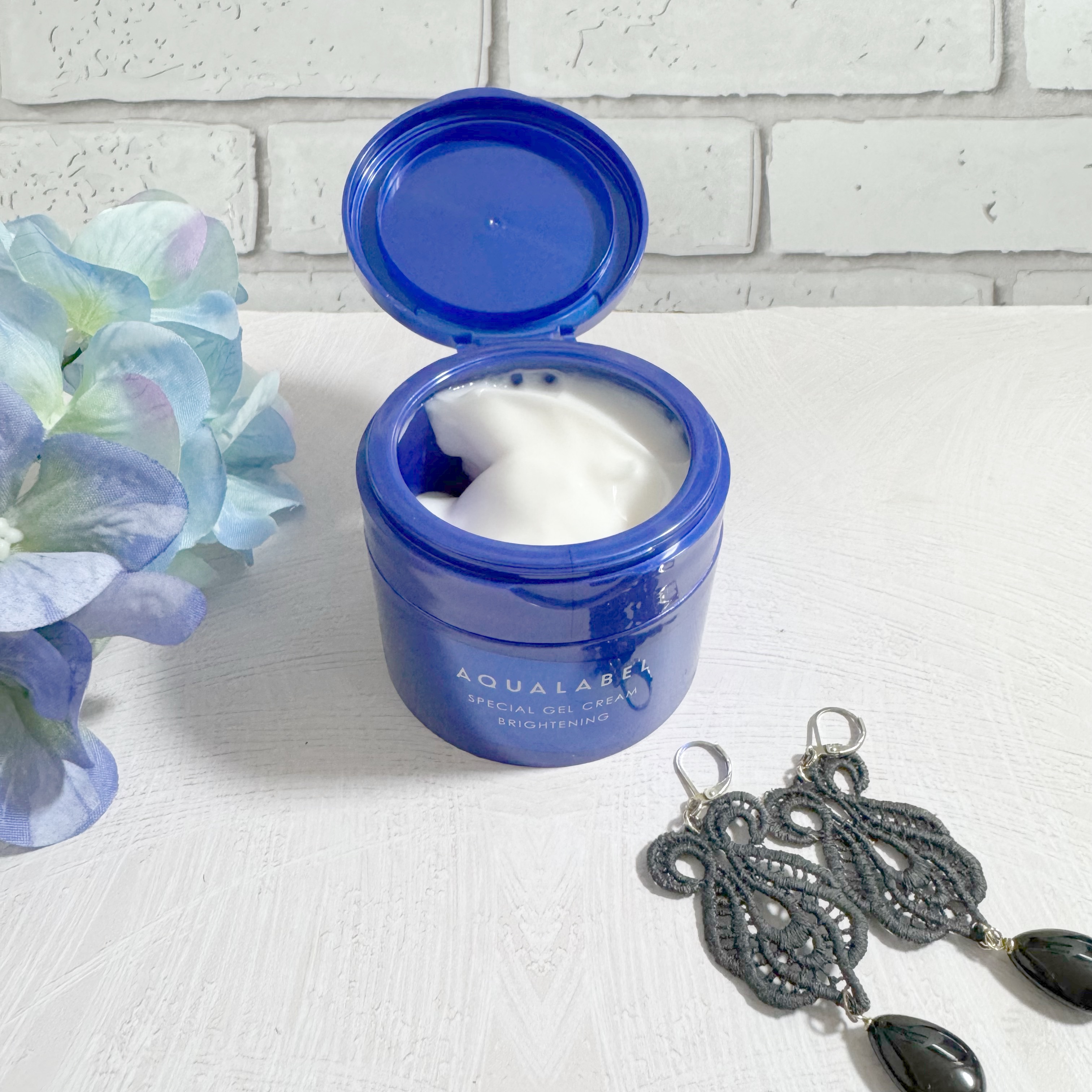 スペシャルジェルクリーム EX （ブライトニング） /アクアレーベル/オールインワン化粧品を使ったクチコミ（2枚目）