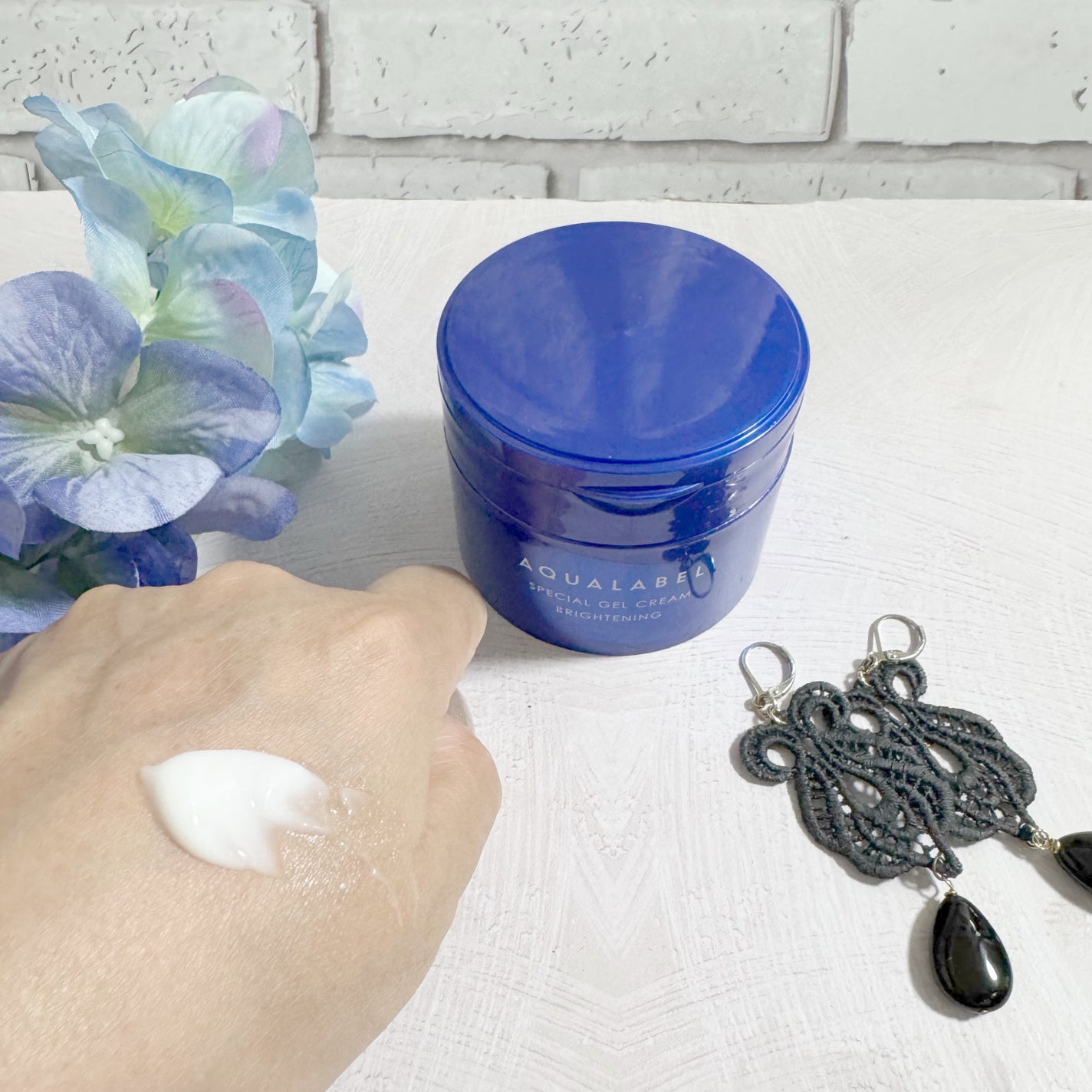 スペシャルジェルクリーム EX (ブライトニング) /アクアレーベル/オールインワン化粧品を使ったクチコミ(3枚目)