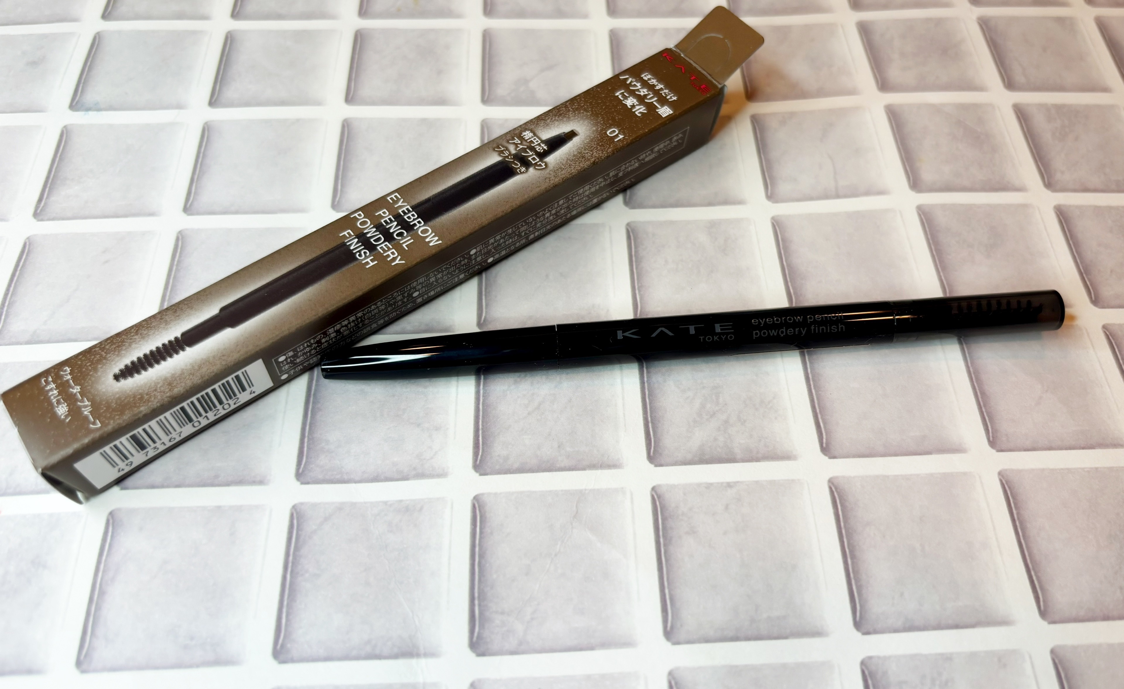 ケイト アイブロウペンシル(パウダリーフィニッシュ)/KATE/アイブロウペンシルを使ったクチコミ（1枚目）