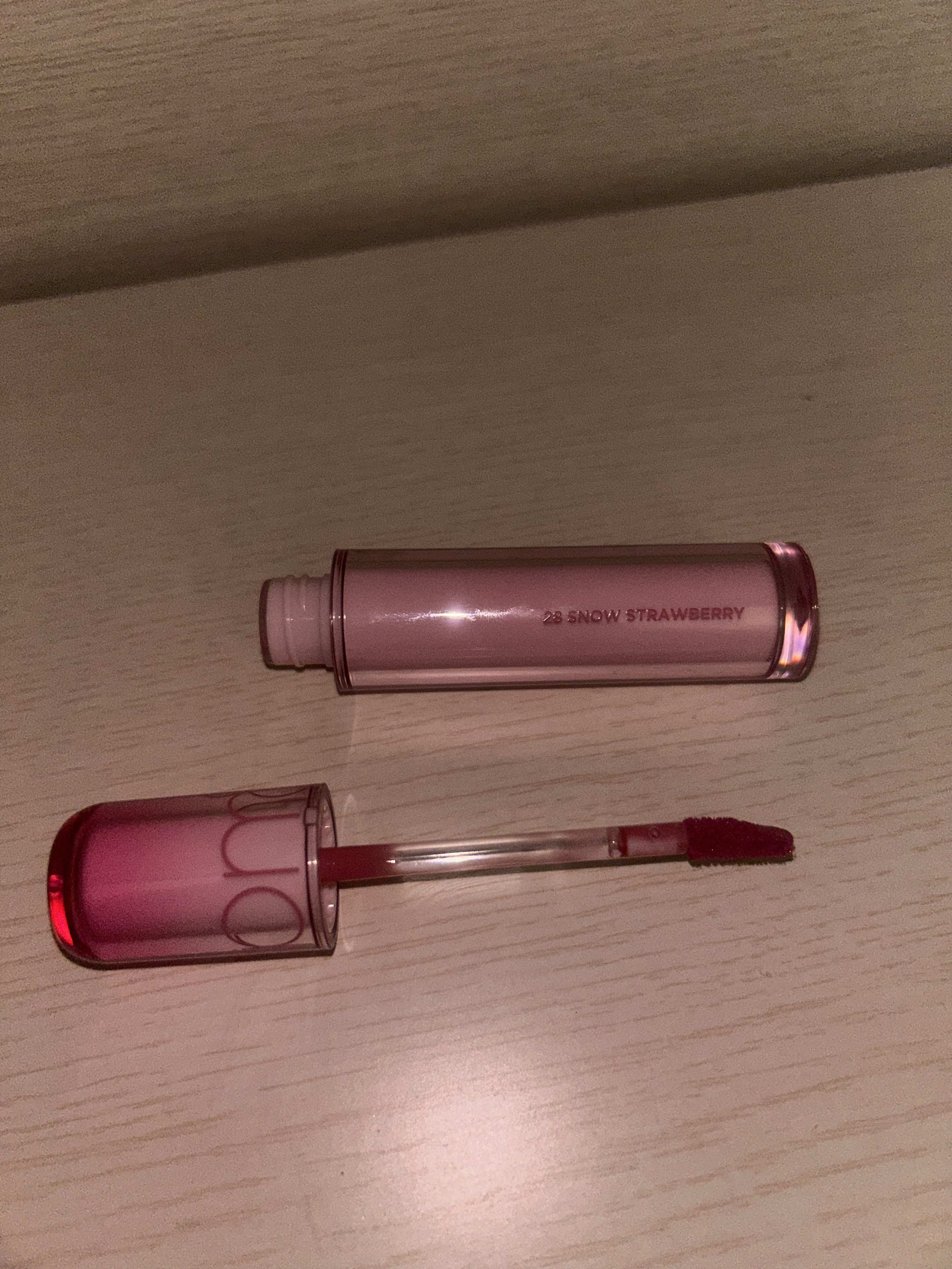 ザ ジューシーラスティングティント 26 ミスティックピーチ/rom&nd/リップティントを使ったクチコミ（2枚目）