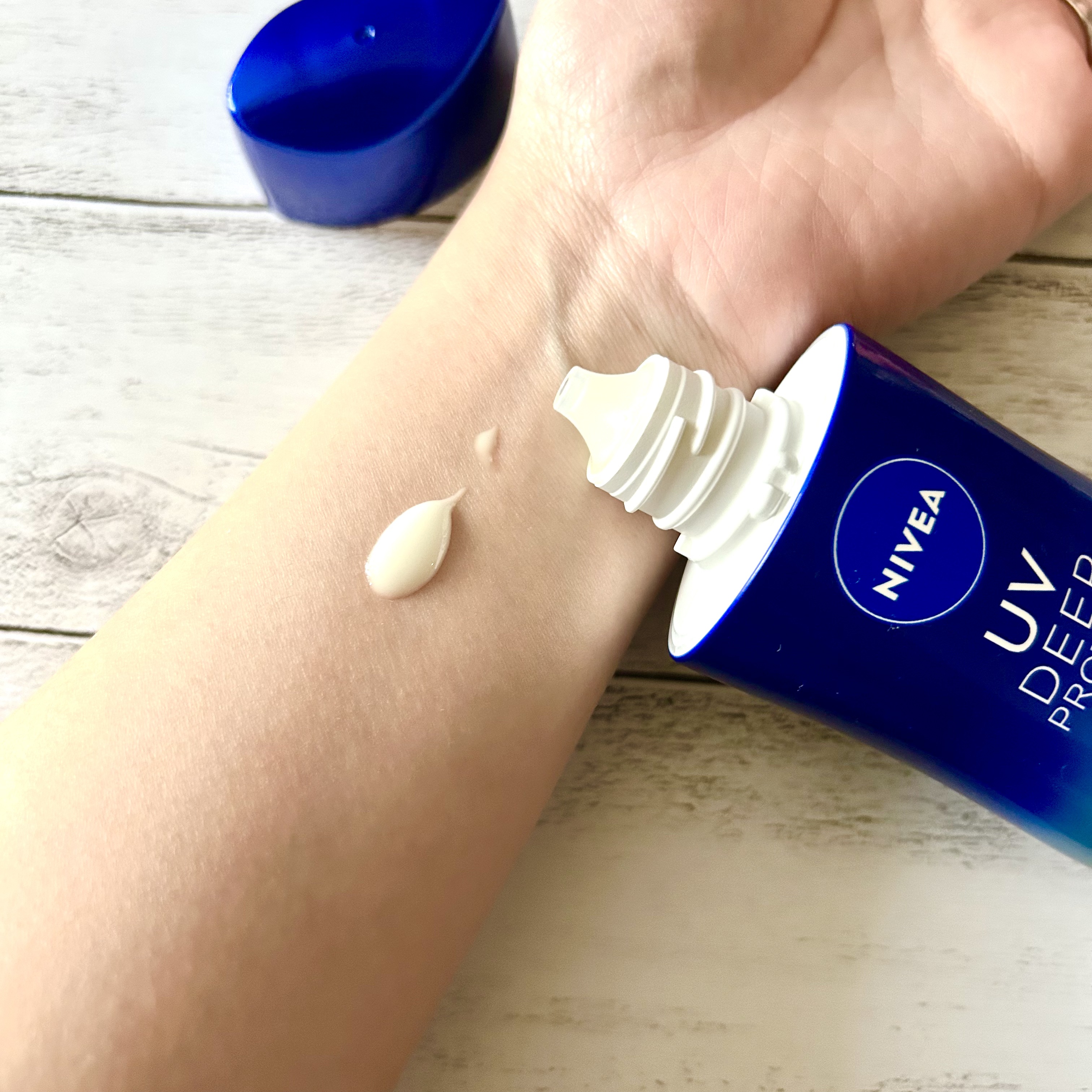 ニベアUV ディープ プロテクト＆ケア ジェル/ニベア/日焼け止めジェルを使ったクチコミ（3枚目）