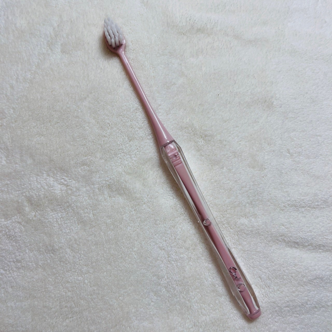 オーラツープレミアムハブラシ なめらかフィット/オーラツー/歯ブラシを使ったクチコミ(2枚目)