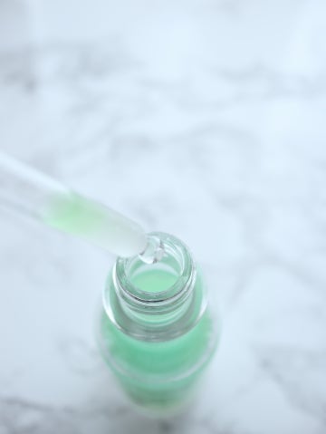 薬用 メディカル アンチヘアロスセラム/L'OCCITANE/頭皮ローションを使ったクチコミ(3枚目)