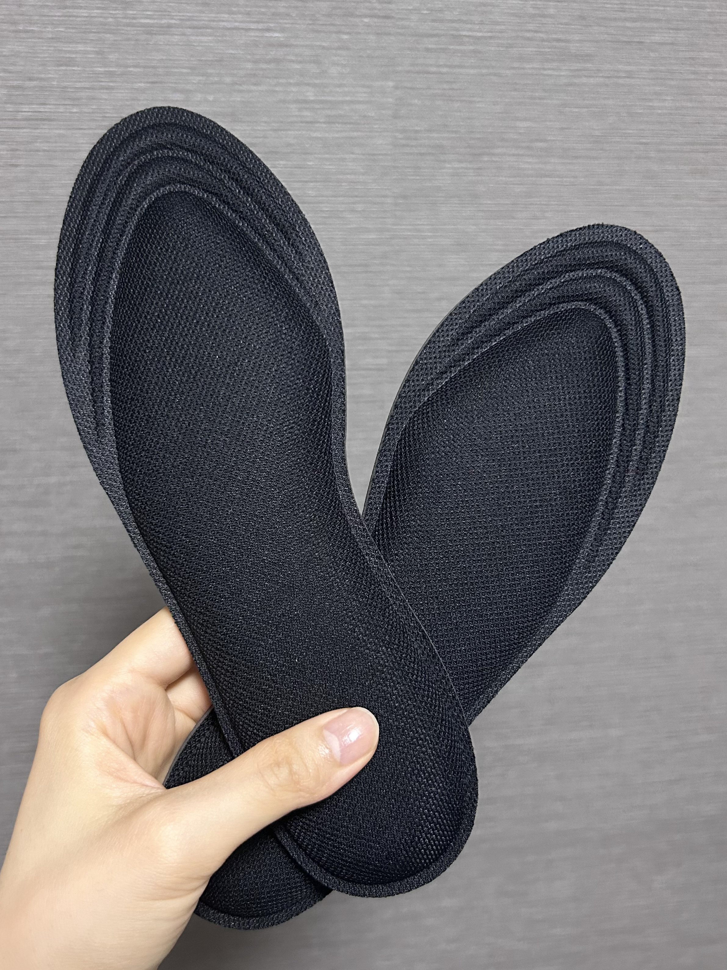 やわらか低反発インソール 極上のふわふわタイプ 抗菌防臭加工/フットエステ/レッグ・フットケアを使ったクチコミ（3枚目）