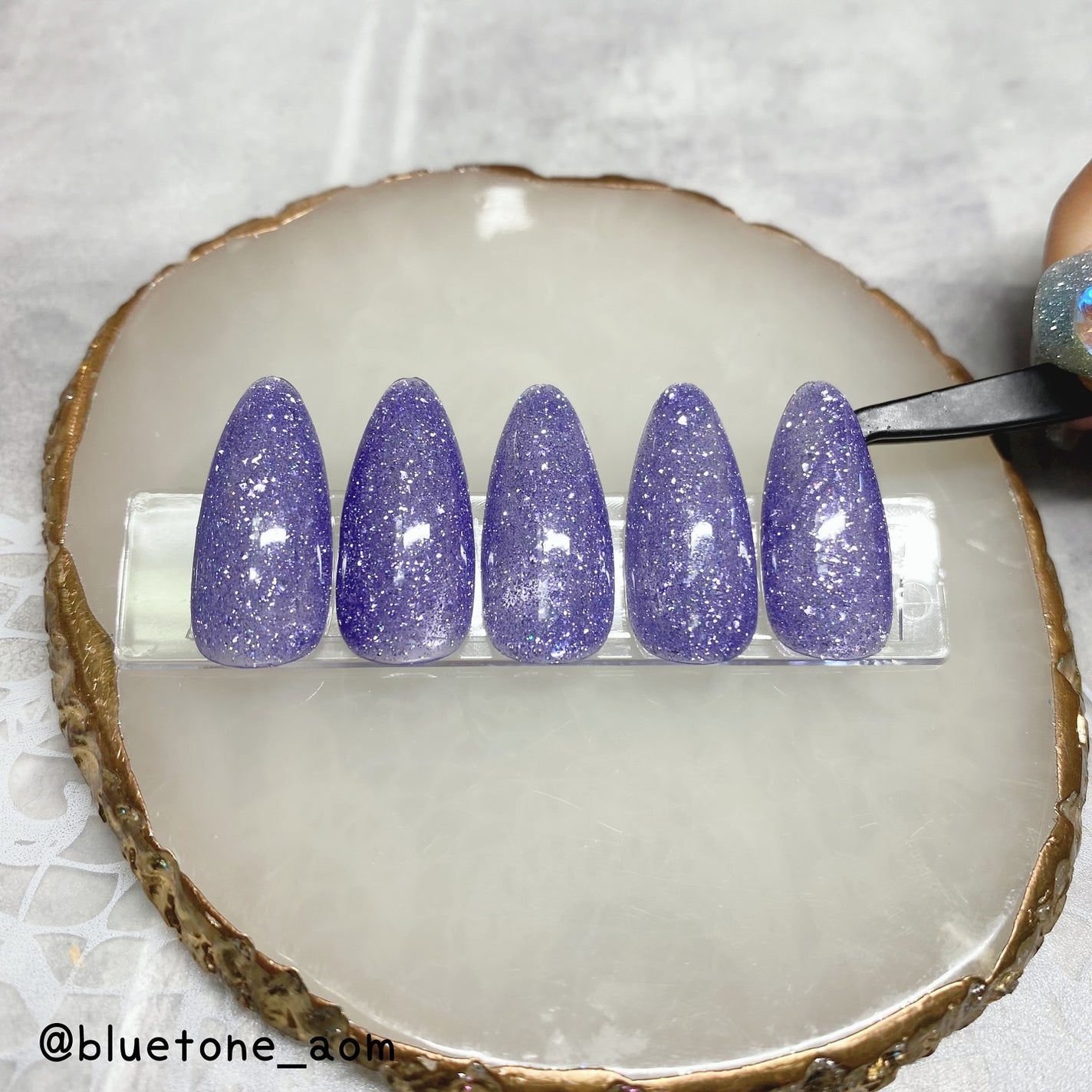 ⋆͛🦖⋆͛aomi on LIPS 「オリジナルフラッシュやわらかパープル!フラッシュパウダーはシル..」(8枚目)