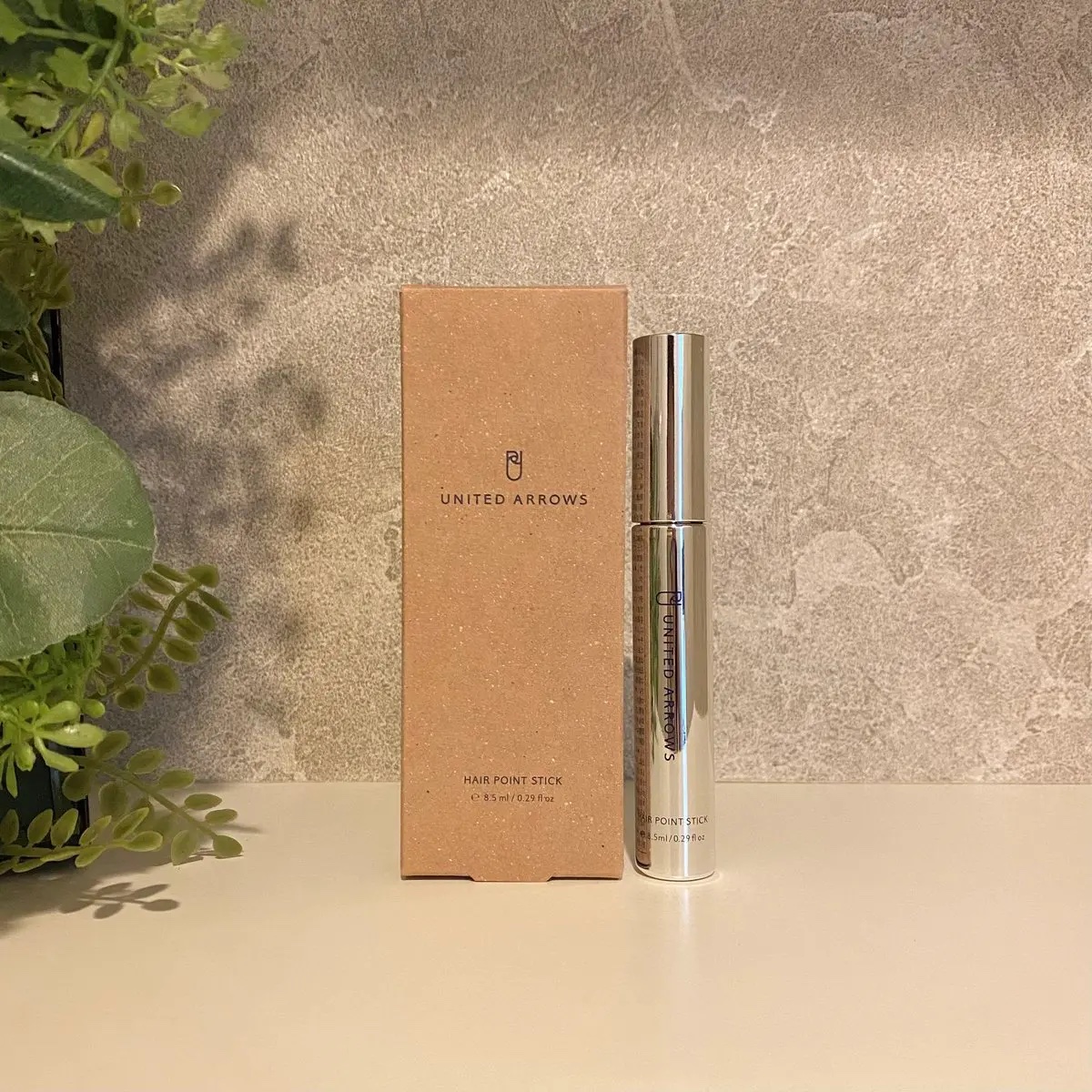 UNITED ARROWS BEAUTY 様より
HAIR POINT STICK 頂きました 🪄 𓂃 𓈒𓏸

本格的な梅雨シーズンに突入し
髪の毛のごわつきやアホ毛などが
気になる方にぜひ手にとってほしいアイテム◎

スタイリッシ