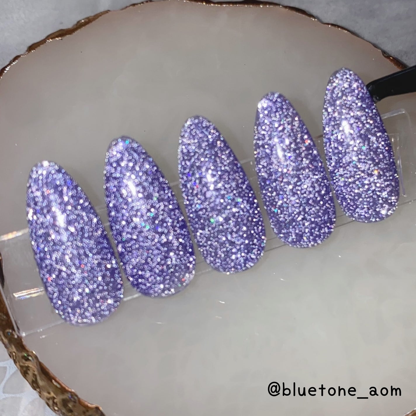 ⋆͛🦖⋆͛aomi on LIPS 「オリジナルフラッシュやわらかパープル!フラッシュパウダーはシル..」(6枚目)