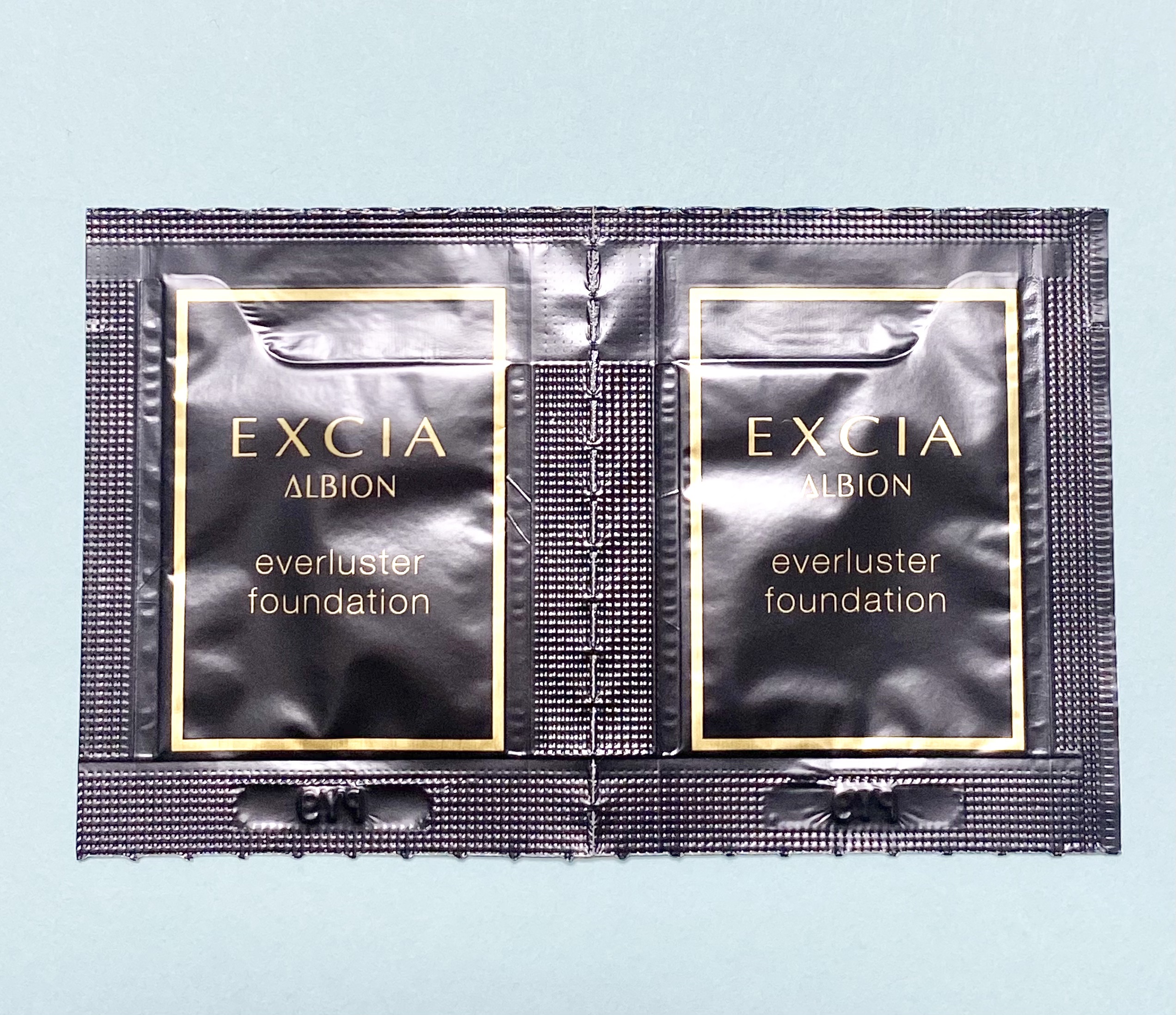 エクシア エバーラスター ファンデーション/ALBION/リキッドファンデーションを使ったクチコミ（1枚目）