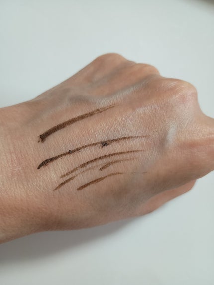 ラブ・ライナー クリームフィットペンシルR 極細楕円芯<アイライナー>/ラブ・ライナー/ペンシルアイライナーを使ったクチコミ(5枚目)