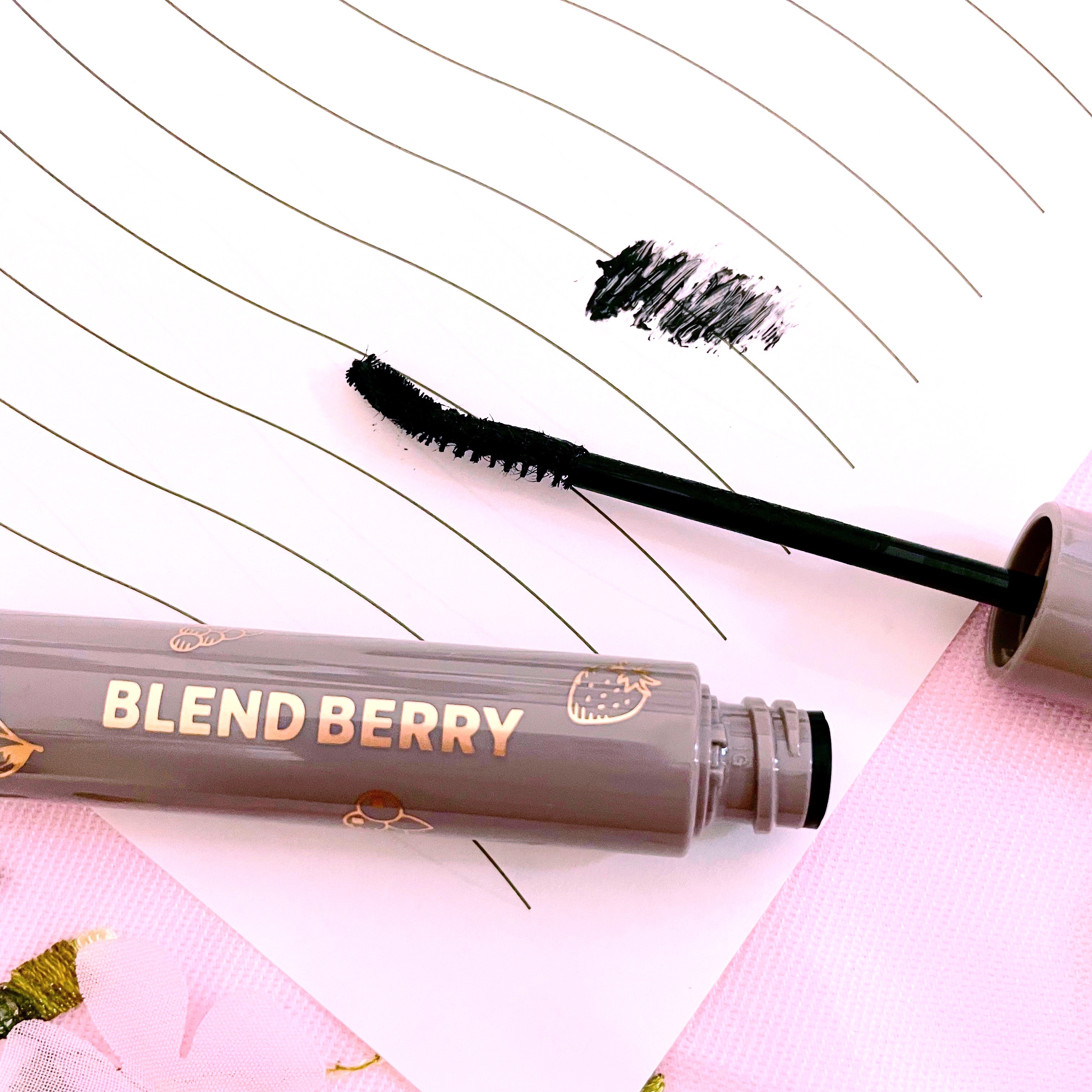 ブレンドベリー チアミー カール＆キープ マスカラ ＷＰ/BLEND BERRY/マスカラを使ったクチコミ（2枚目）