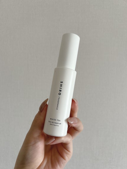 SHIRO ホワイトティー ヘアミストのクチコミ「悩んだ時はとりあえずこれつけてる香水♡
SHIROの香水は強すぎないから仕事でもつけて行きや.....」(1枚目)