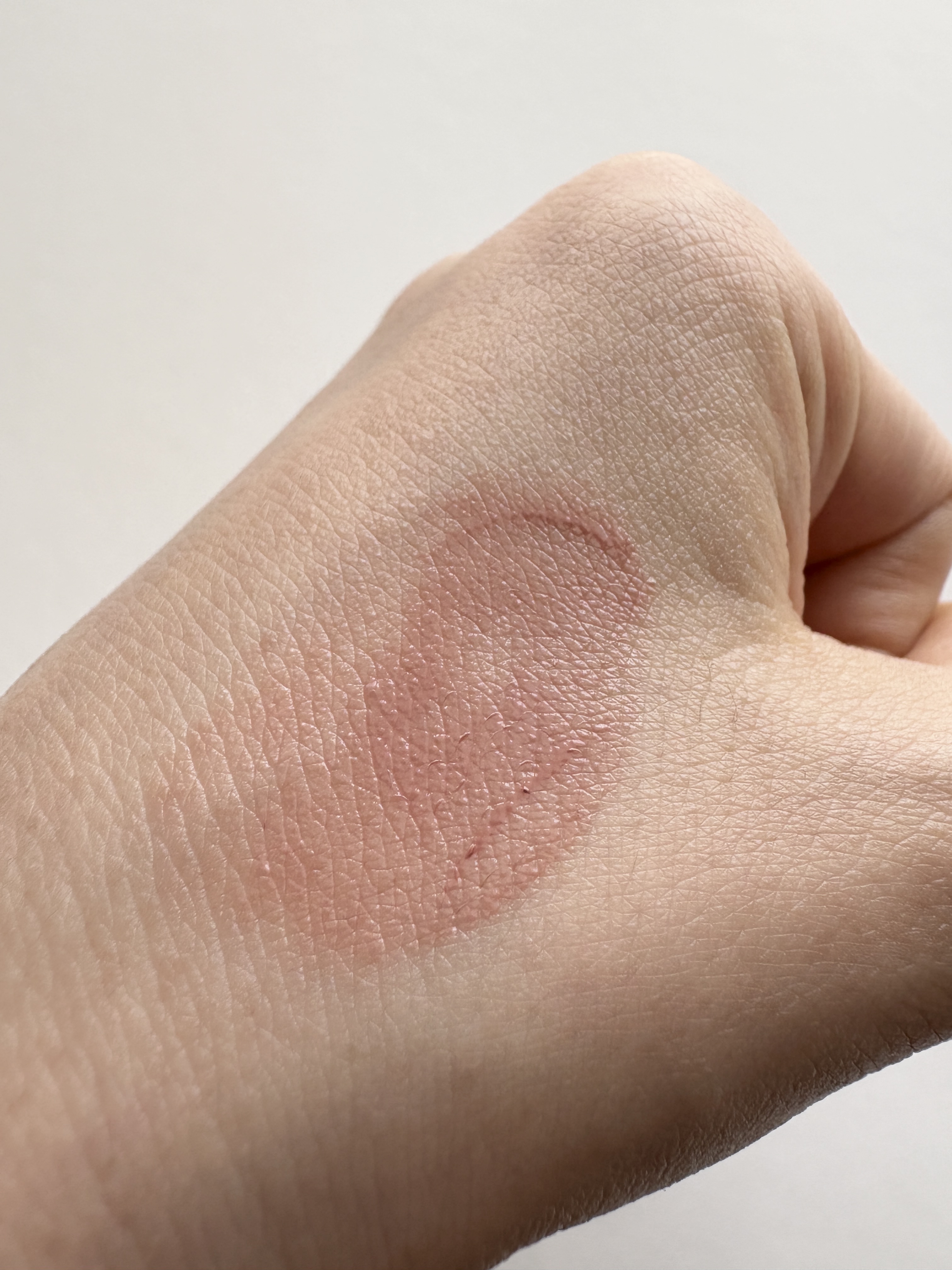 リップカラーシールド/CEZANNE/口紅を使ったクチコミ（3枚目）