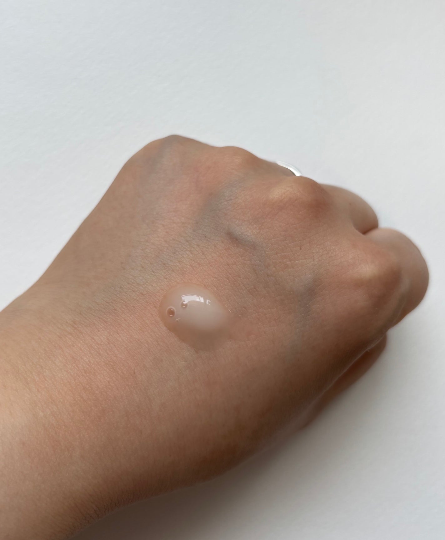 アンドフェム フェムケア美白ジェル/&fem/ボディクリームを使ったクチコミ(2枚目)