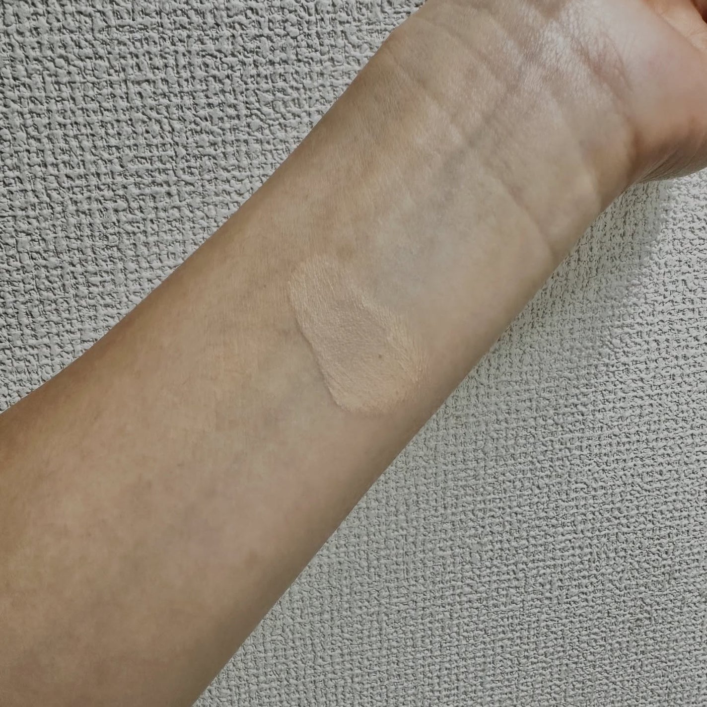 グロウフィットセラムカバークッション/ダルバ/クッションファンデーションを使ったクチコミ(3枚目)