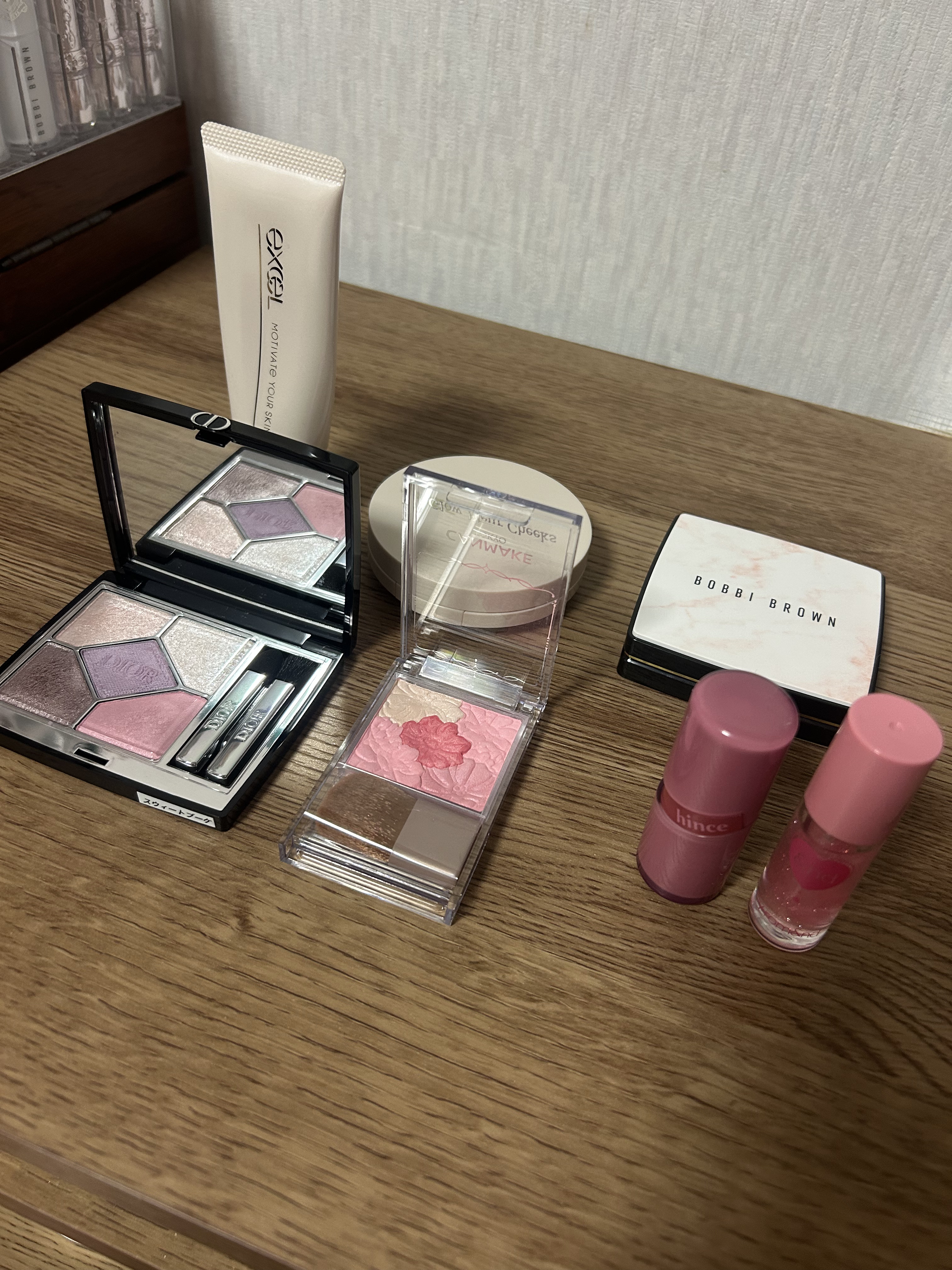 グラッシーコーティンググロス/&nd by rom&nd/リップグロスを使ったクチコミ（2枚目）