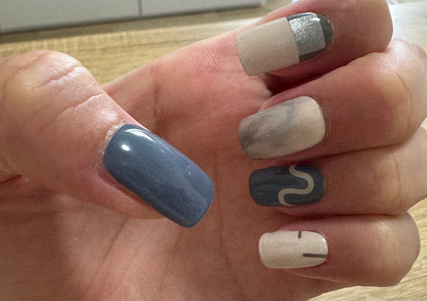 セミキュアジェルネイル(ハンド)/ohora/ネイルシールを使ったクチコミ(1枚目)