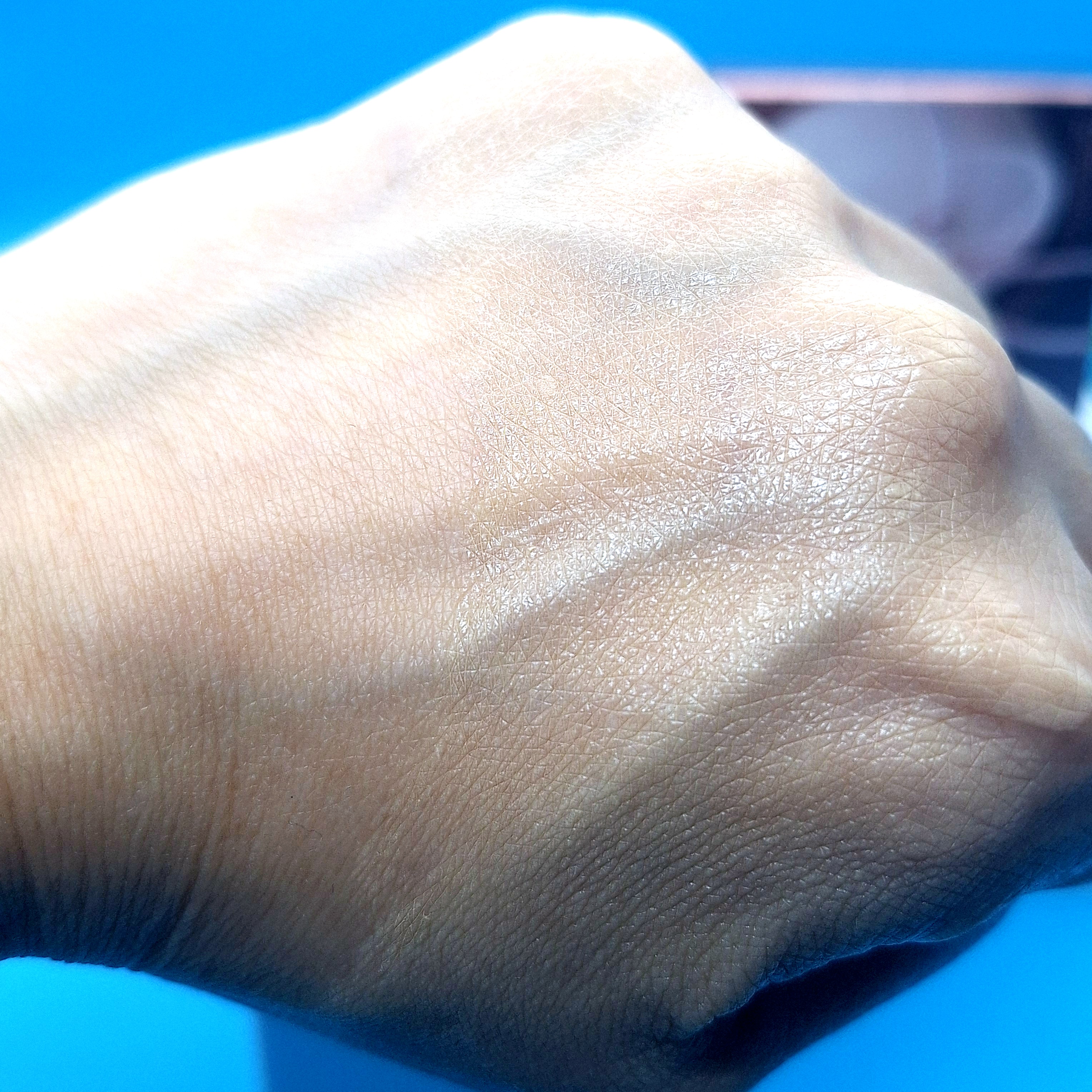 L'ADORE COLORS レインコート クッション ファンデーション/L'adore Colors/クッションファンデーションを使ったクチコミ（3枚目）