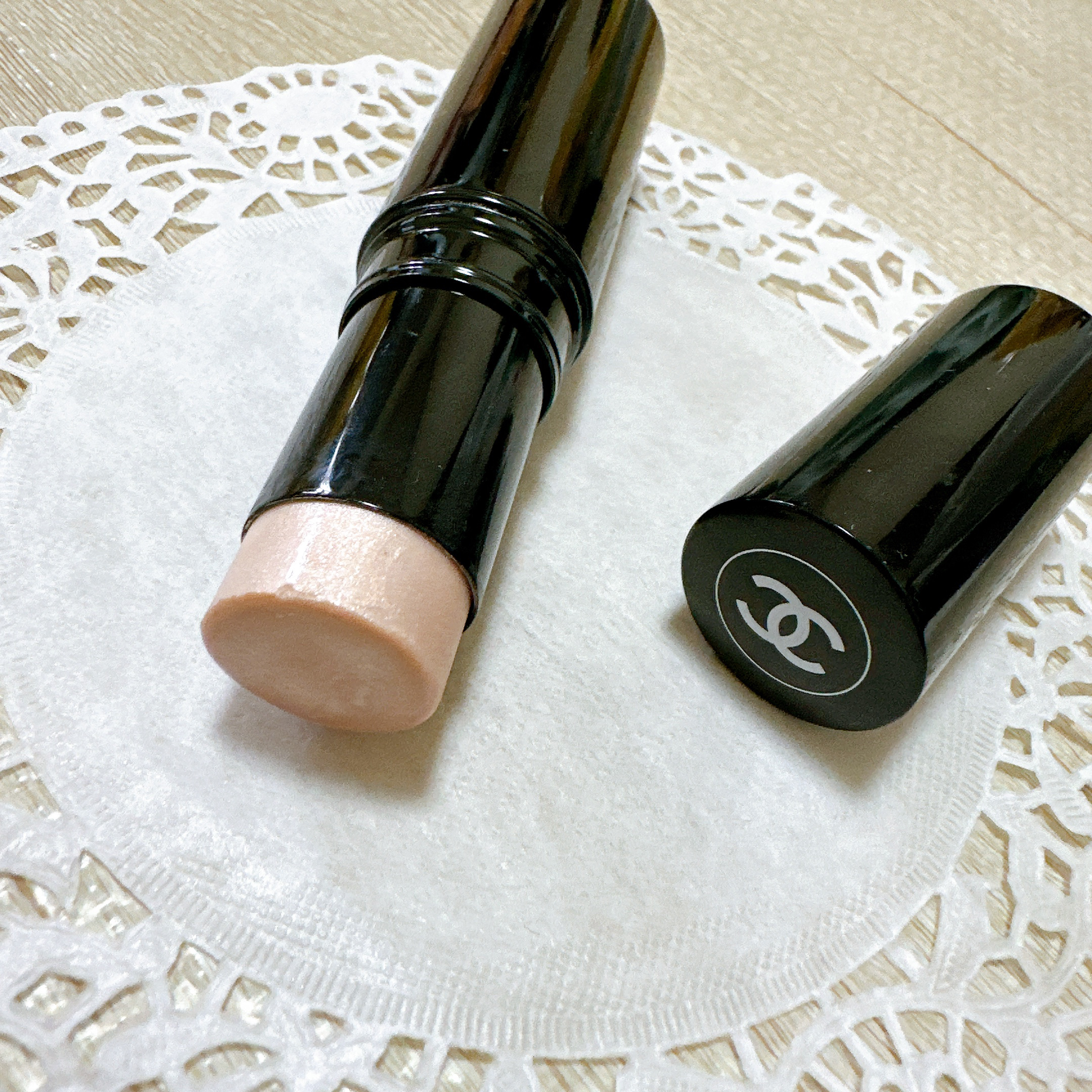 ボーム エサンシエル/CHANEL/スティックハイライトを使ったクチコミ（3枚目）