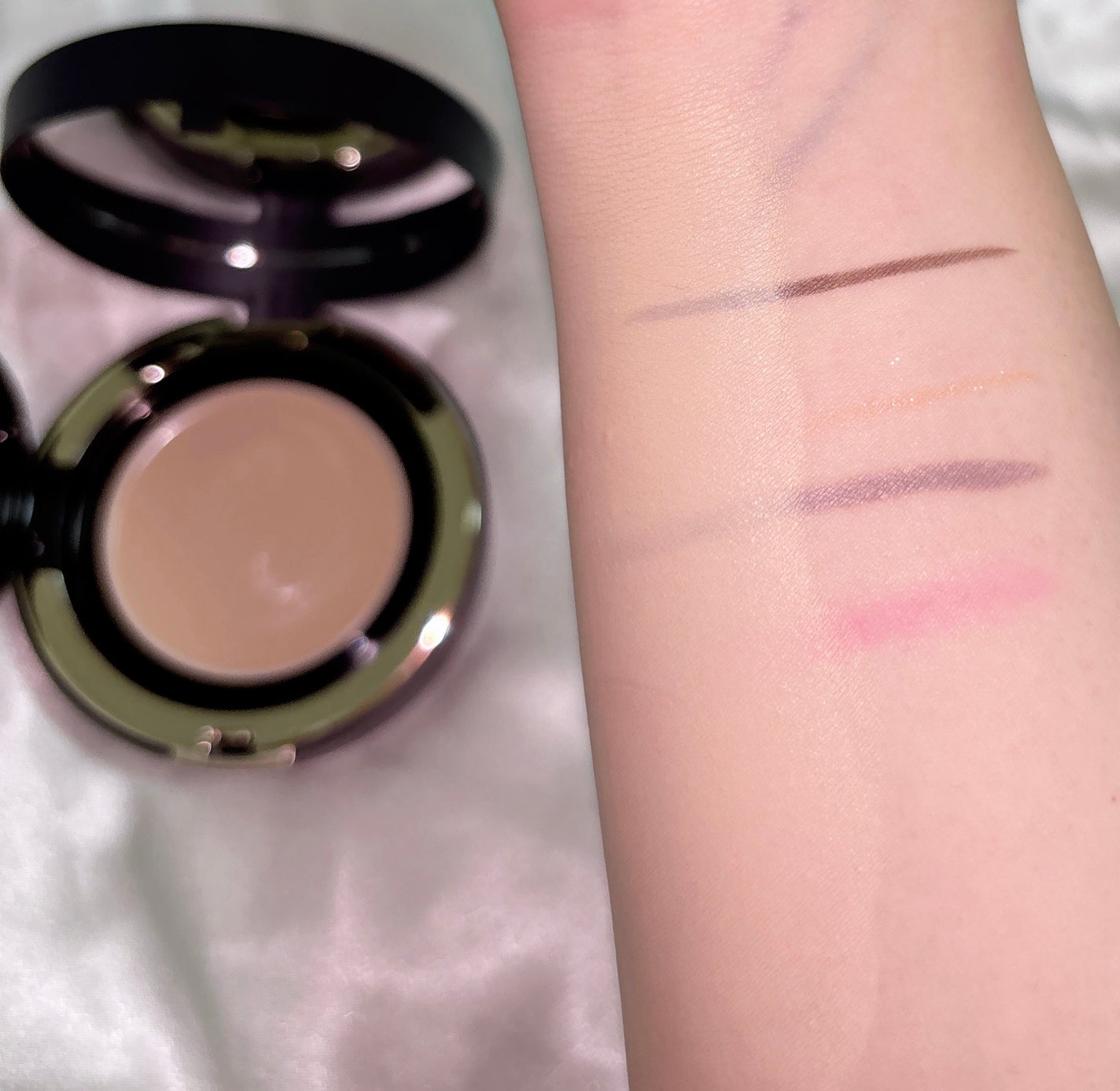 ヴェルヴェットラスティングパクト/AGE20’s/その他ファンデーションを使ったクチコミ(3枚目)