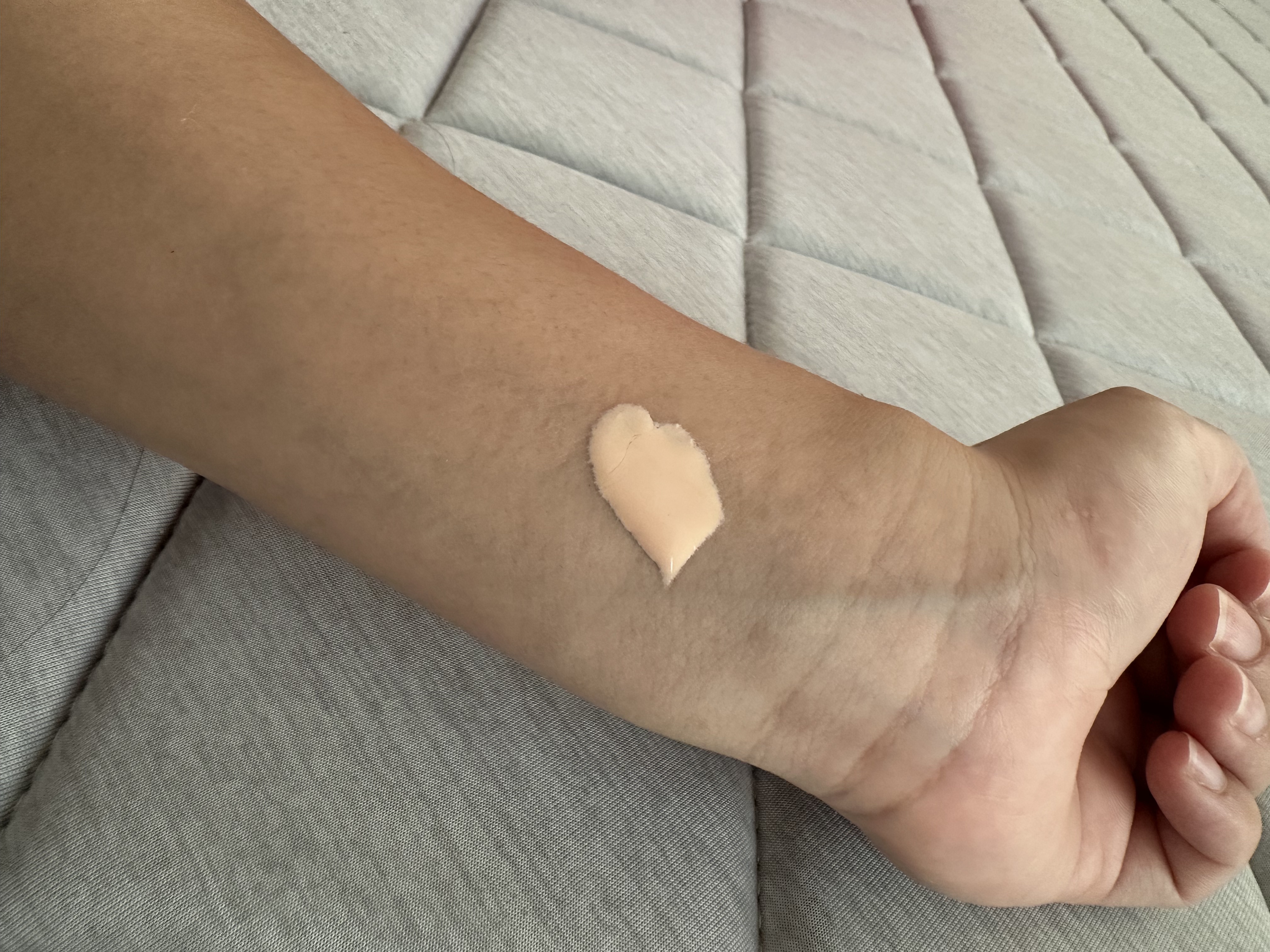 ウォータフルトーンアップサンクリーム/ダルバ/日焼け止めクリームを使ったクチコミ（3枚目）