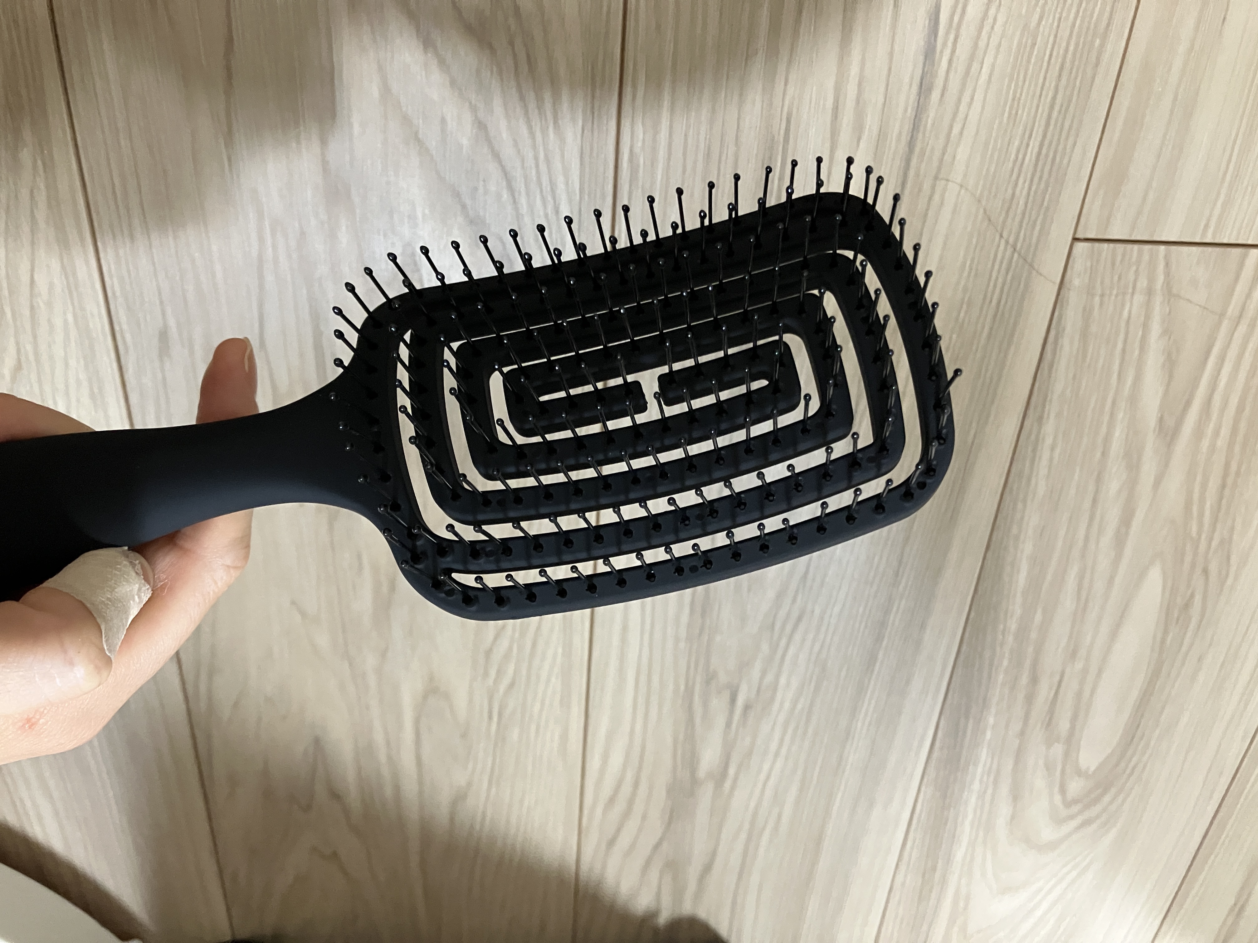 87saku ハナサク 速乾ブラシ/87saku/ヘアブラシを使ったクチコミ（2枚目）