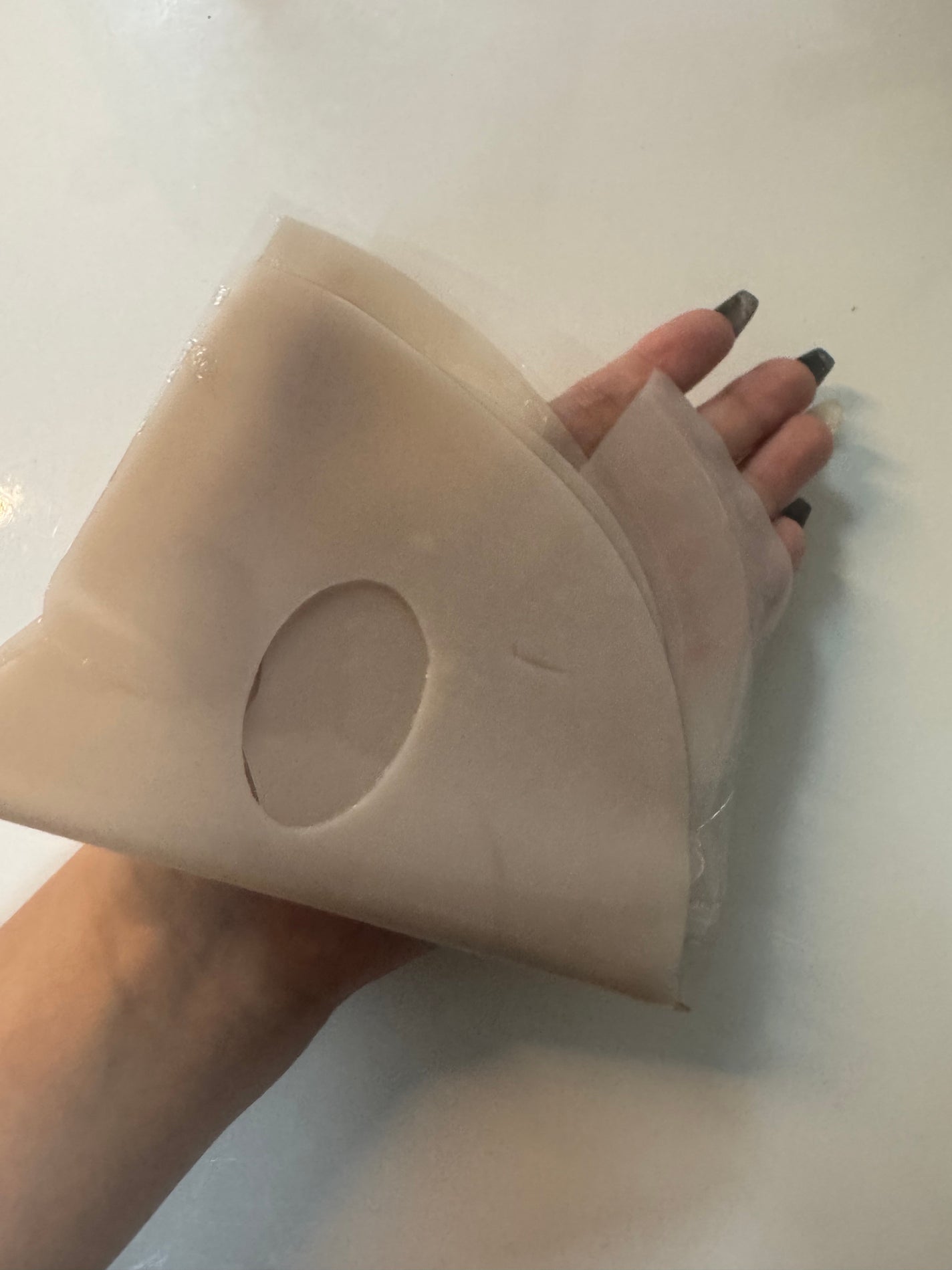 RXザ・アルファ アルブチン ハイドロゲルパック/COSRX/シートマスク・パックを使ったクチコミ(2枚目)