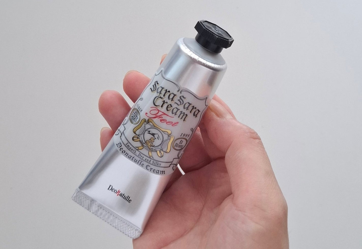 薬用足指さらさらクリーム/デオナチュレ/デオドラント・制汗剤を使ったクチコミ(1枚目)