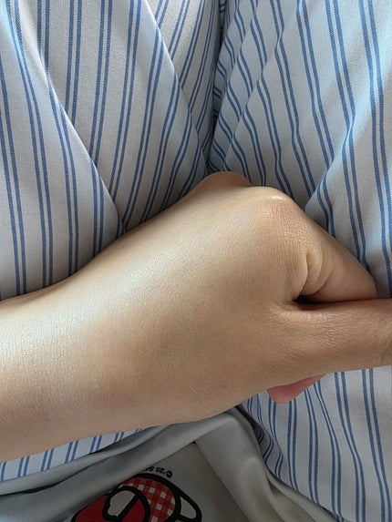 エアリーライト 透明UVスティック/COSRX/日焼け止めスティックを使ったクチコミ(3枚目)