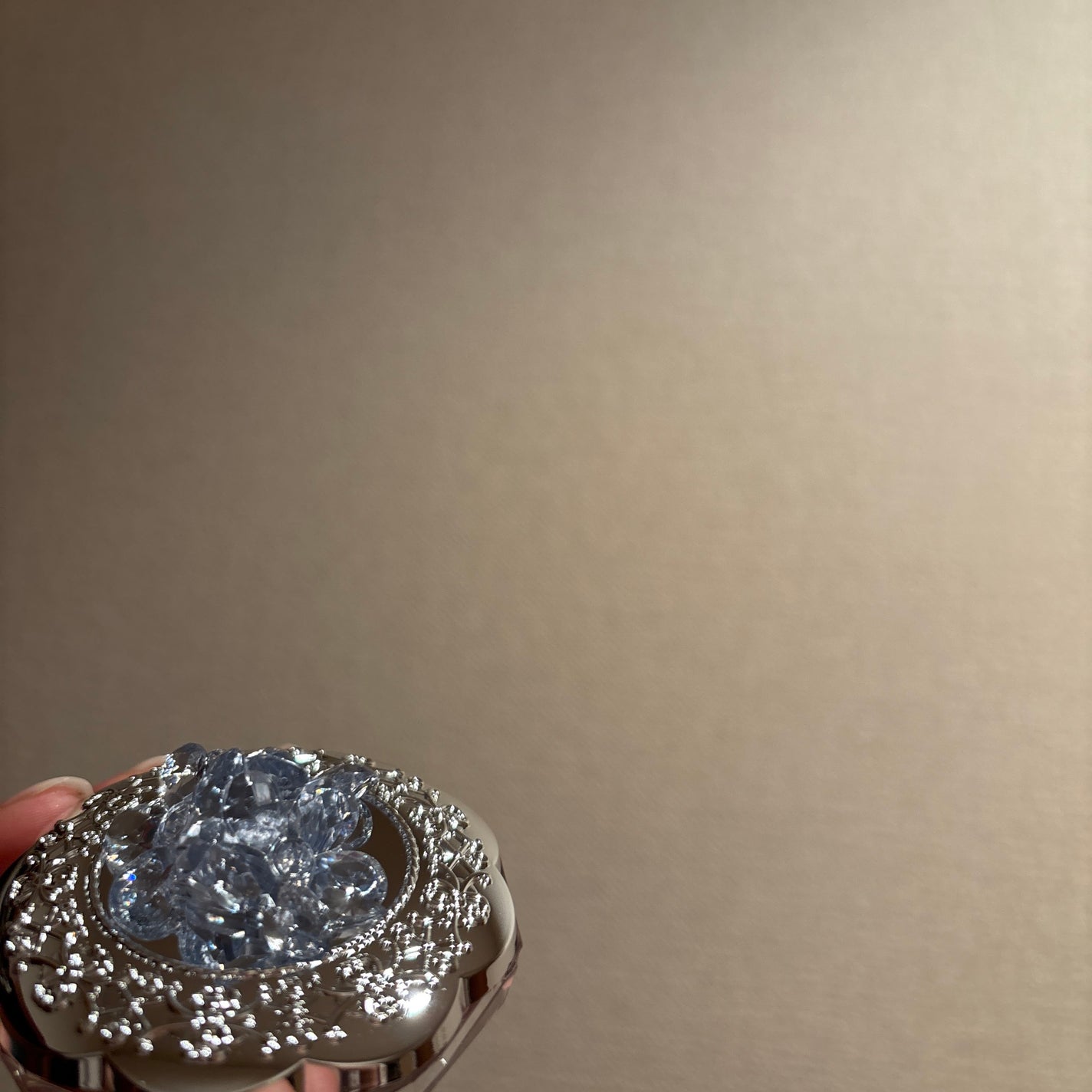 ジルスチュアート クリスタルブルーム ペタルクチュールアイズ デュオ/JILL STUART/アイシャドウパレットを使ったクチコミ(2枚目)