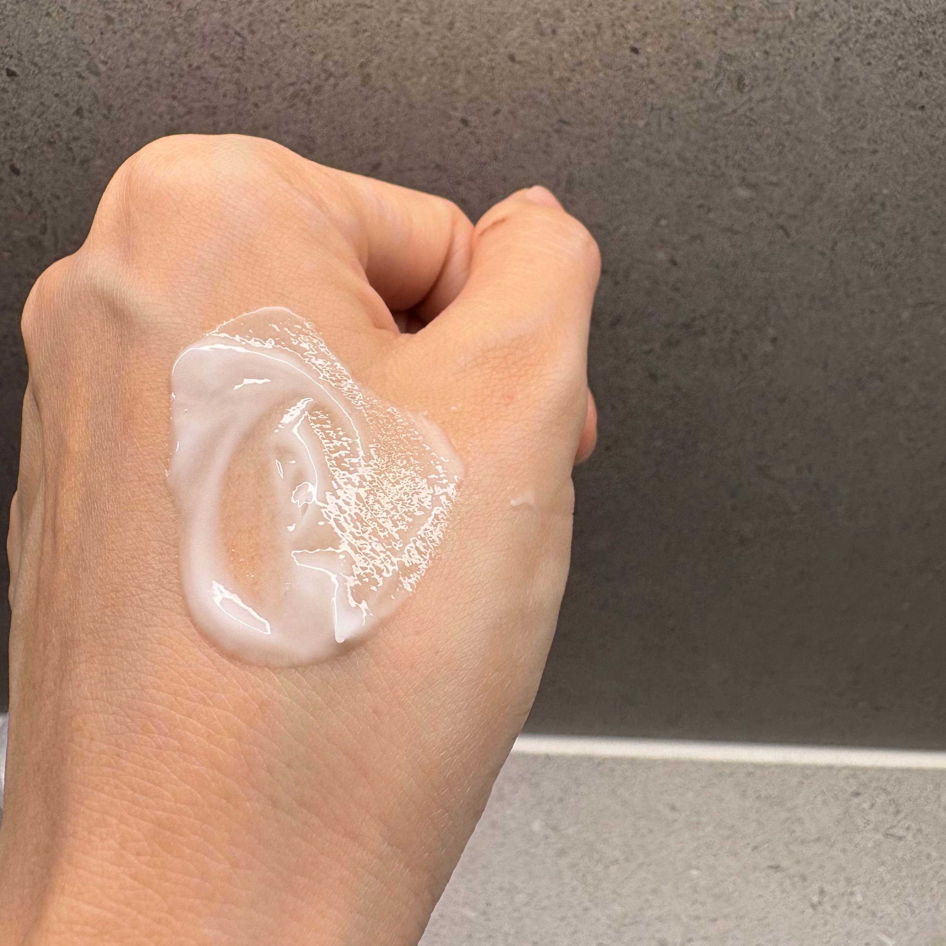 スネイルコラーゲンアクティブクリーム/It's skin/フェイスクリームを使ったクチコミ（3枚目）