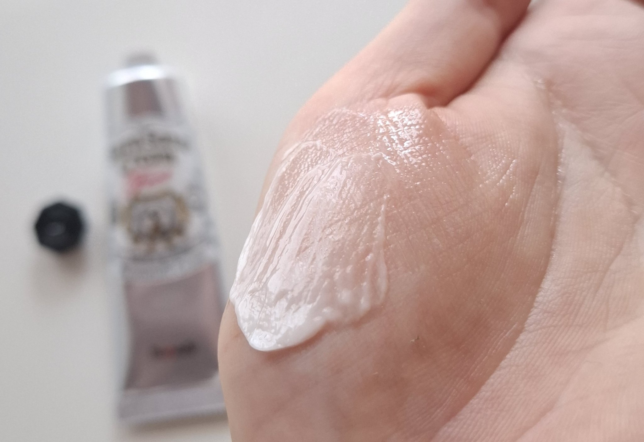 薬用足指さらさらクリーム/デオナチュレ/デオドラント・制汗剤を使ったクチコミ（2枚目）