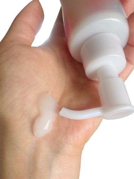 エッセンシャル プレミアム うるりジェリーミルク/エッセンシャル/ヘアミルクを使ったクチコミ(2枚目)