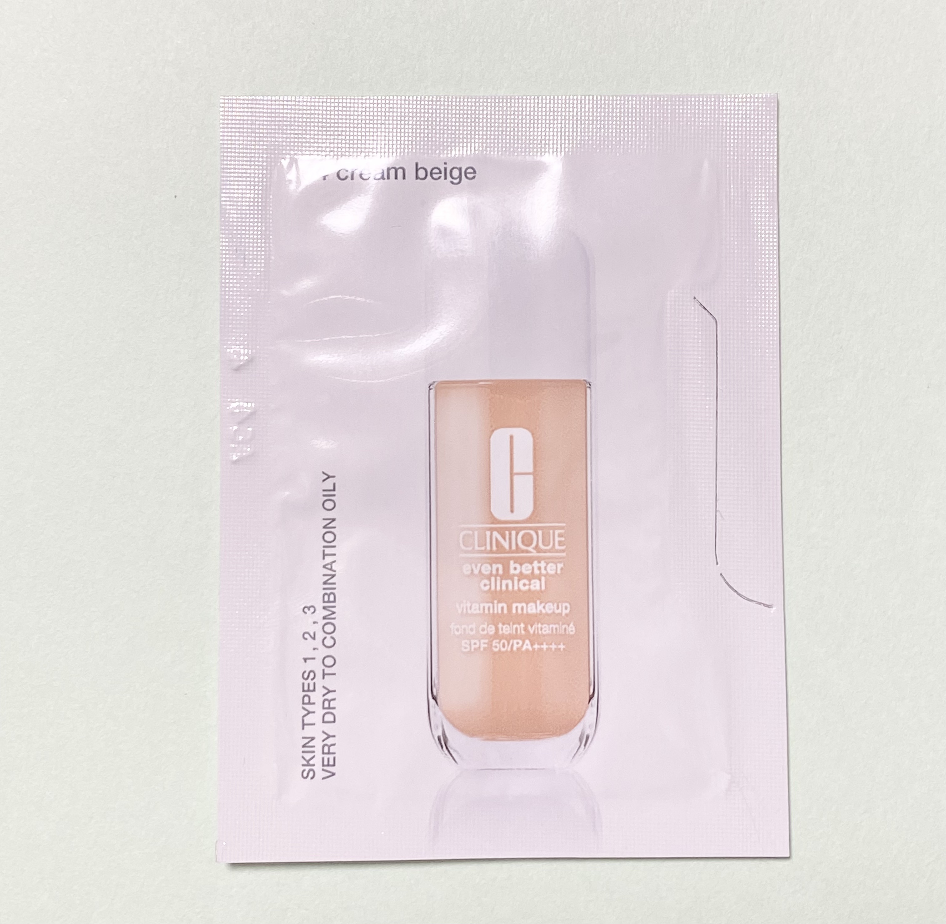 イーブン ベター メイクアップ  V ファンデーション 50 64 cream beige/CLINIQUE/リキッドファンデーションを使ったクチコミ（1枚目）