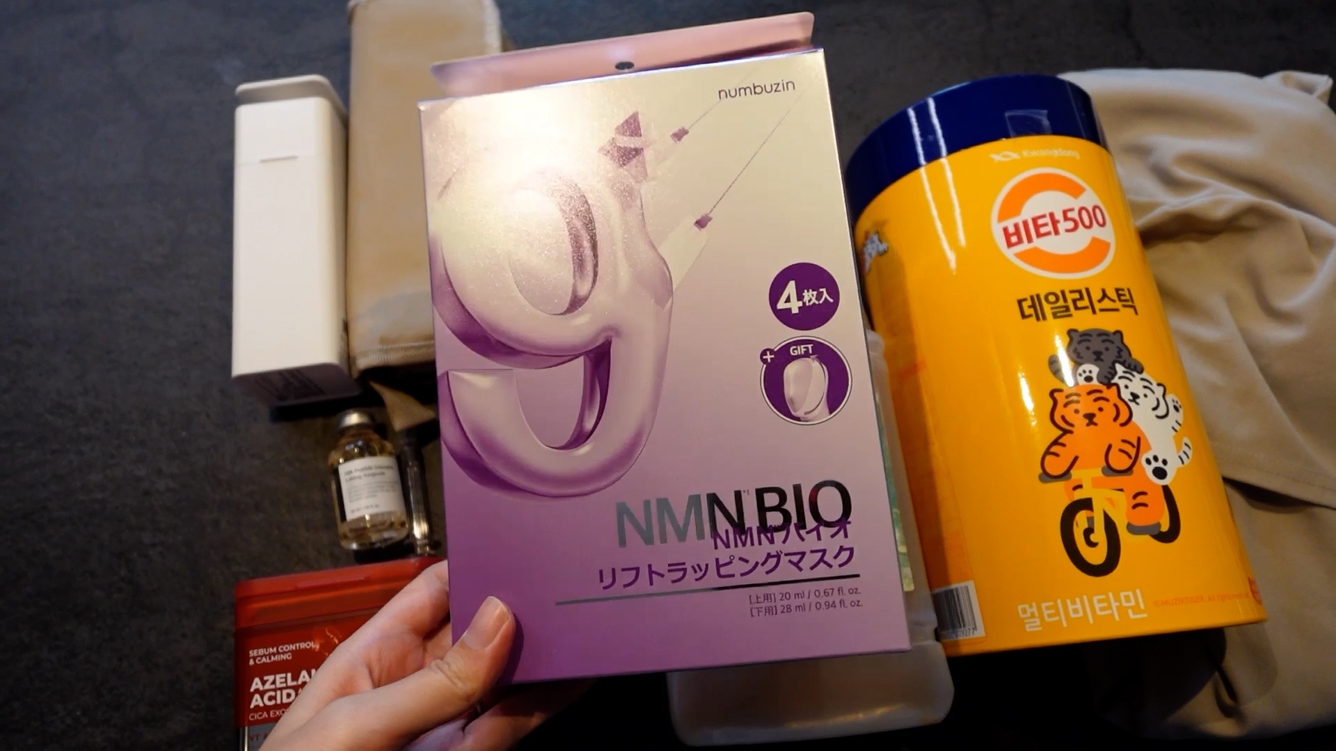 9番 NMNバイオリフトラッピングマスク/numbuzin/シートマスク・パックを使ったクチコミ（2枚目）