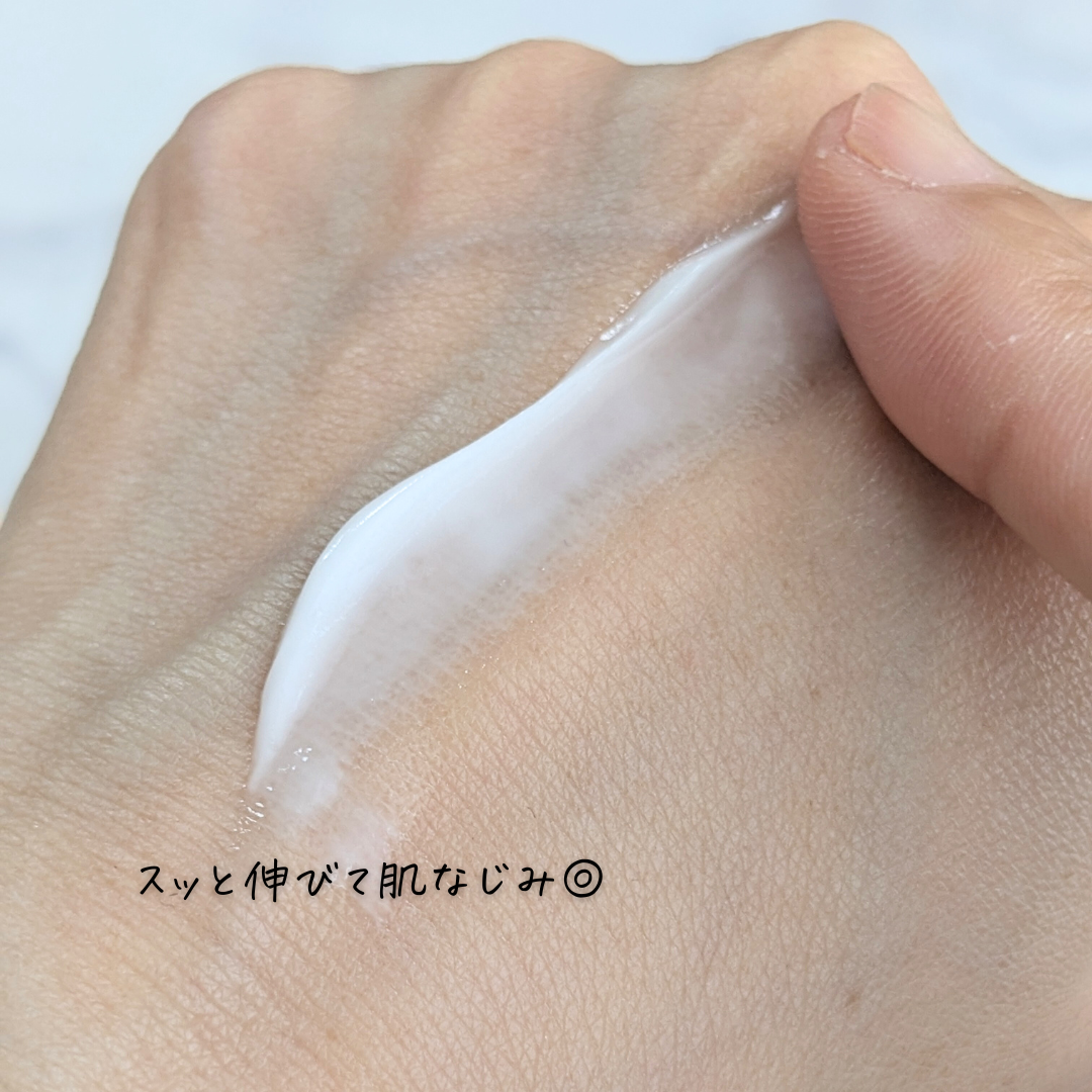 YOUTH  PRESERVE  HAND AND NAIL CREAM OOOOOF(ウーフ)/RboW/ハンドクリームを使ったクチコミ（2枚目）