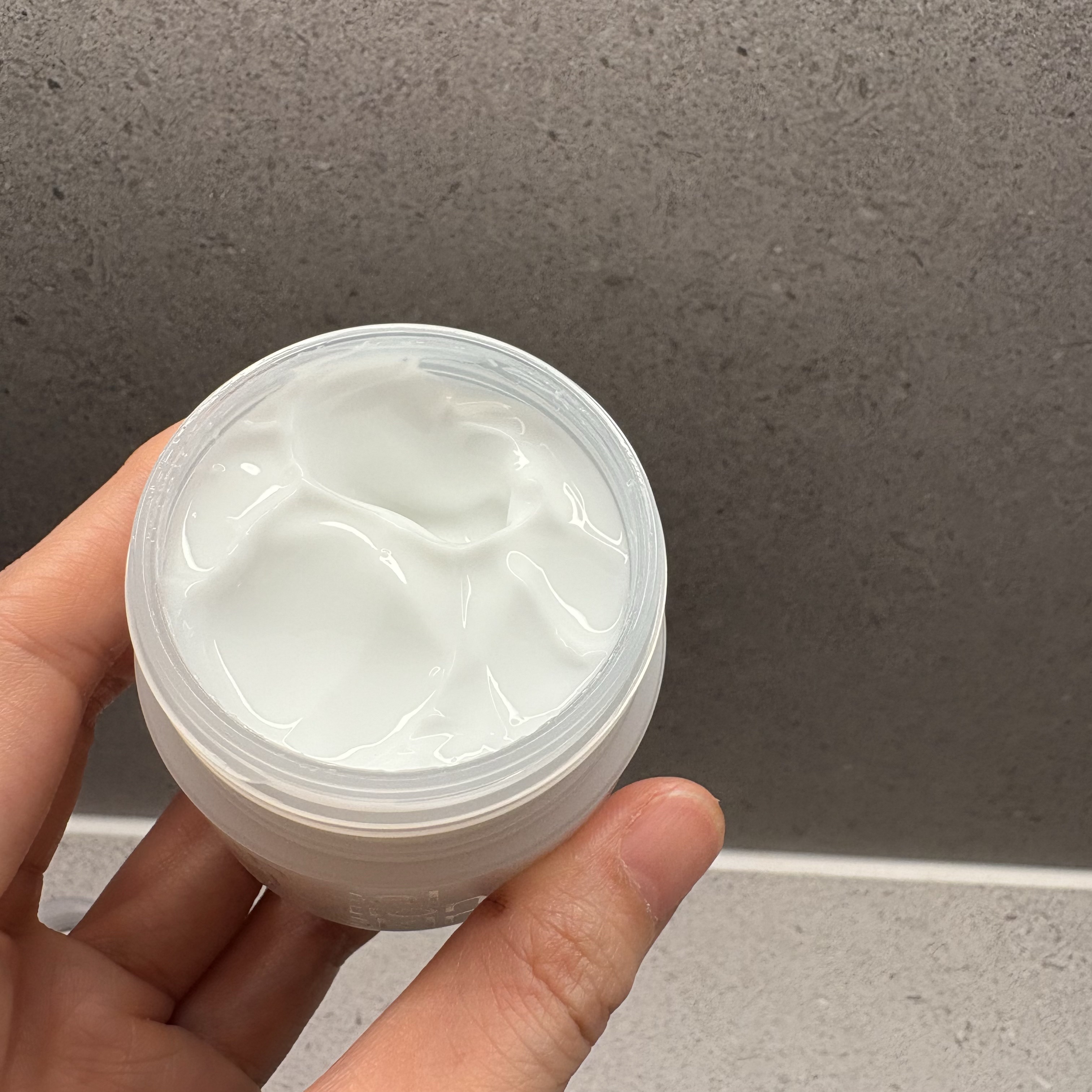 スネイルコラーゲンアクティブクリーム/It's skin/フェイスクリームを使ったクチコミ（2枚目）