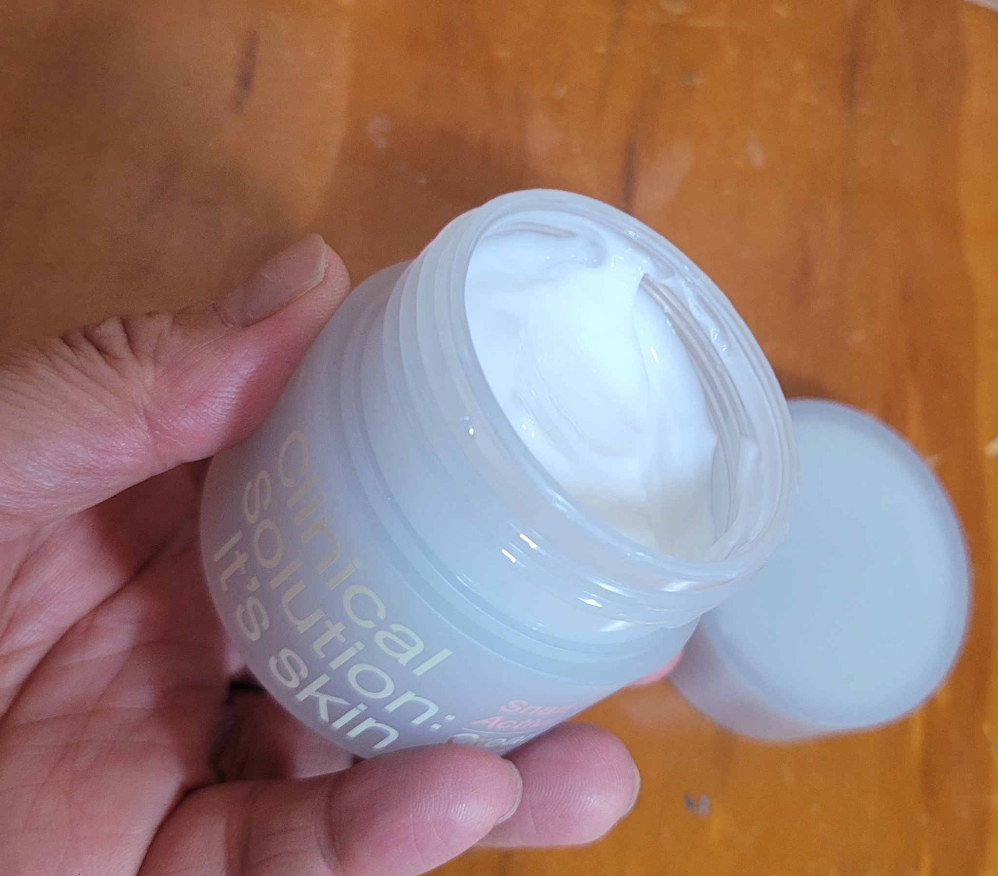 スネイルコラーゲンアクティブクリーム/It's skin/フェイスクリームを使ったクチコミ（2枚目）