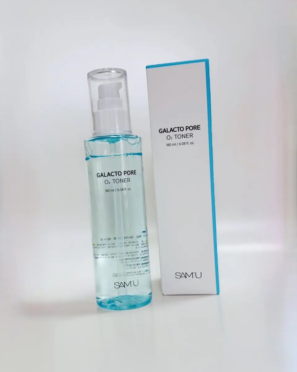 SAM'Uからいただきました 🙏
🫧ガラクトポアオーツートナー 🫧
シャバシャバ系だけど
肌になじむとちゃんとしっとり

朝使うとファンデのノリが全然ちがう！
毛穴がキュッと引き締まる感じがして
50代の私でも気持ちよく使えてます✨
